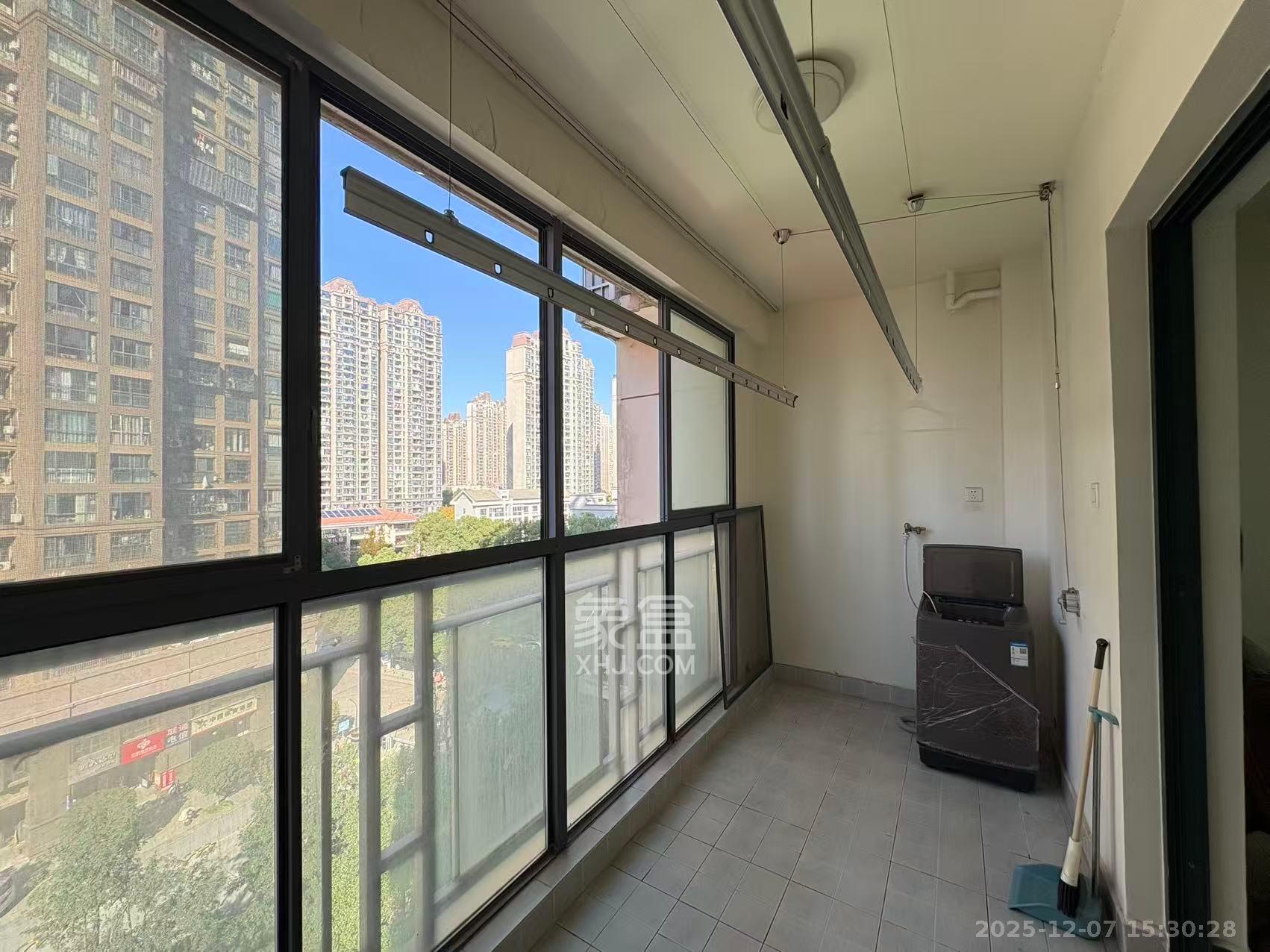 I尚国际（元泰大厦)  2室1厅1卫    1700.0元/月室内图