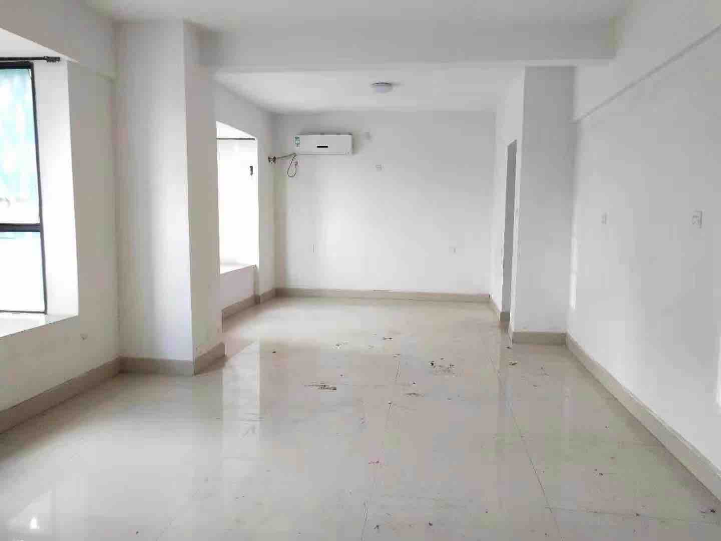 福悦名居  3室2厅1卫    75.0万