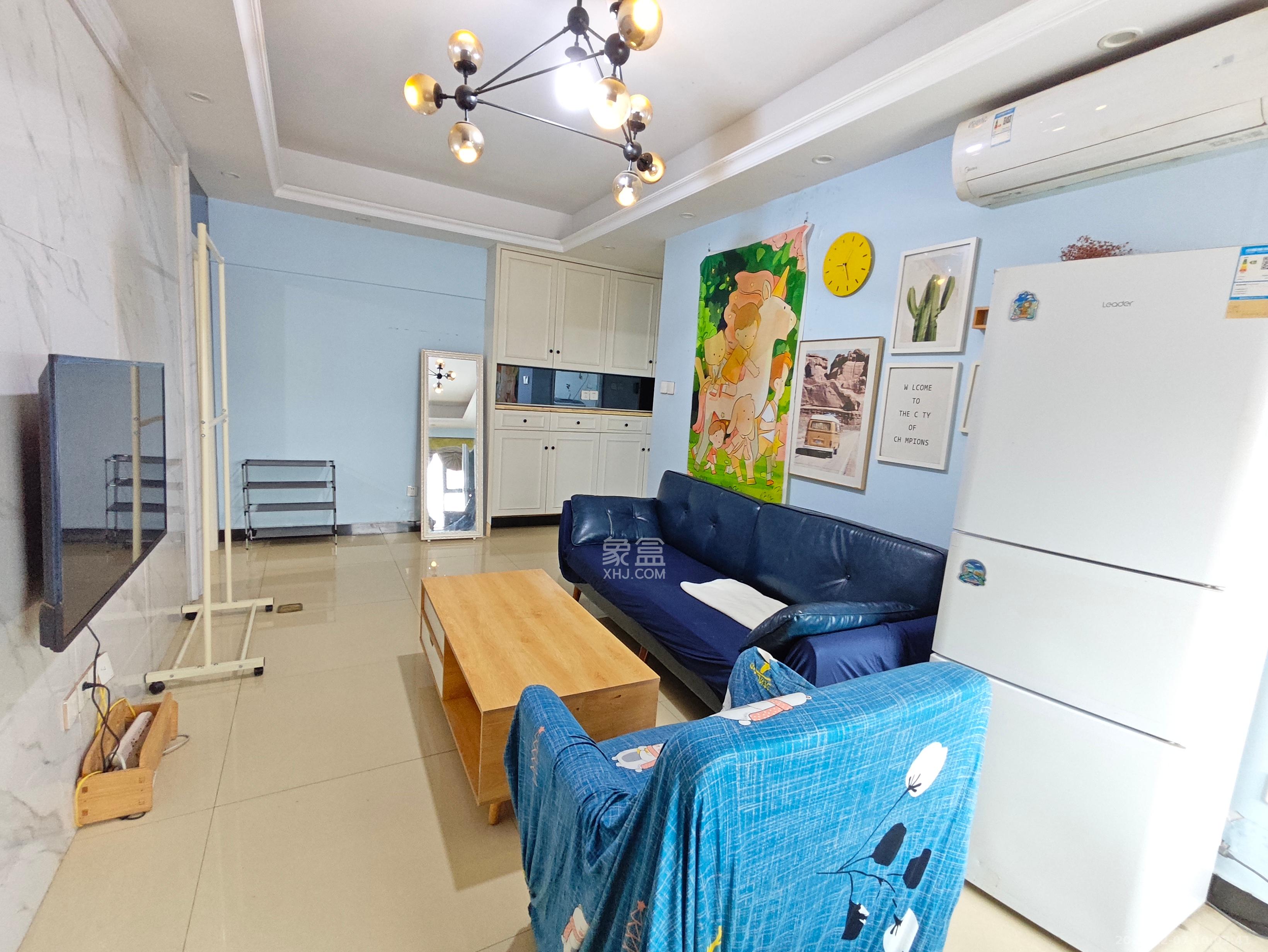 东怡外国（南湖一号)  2室1厅1卫    3200.0元/月室内图