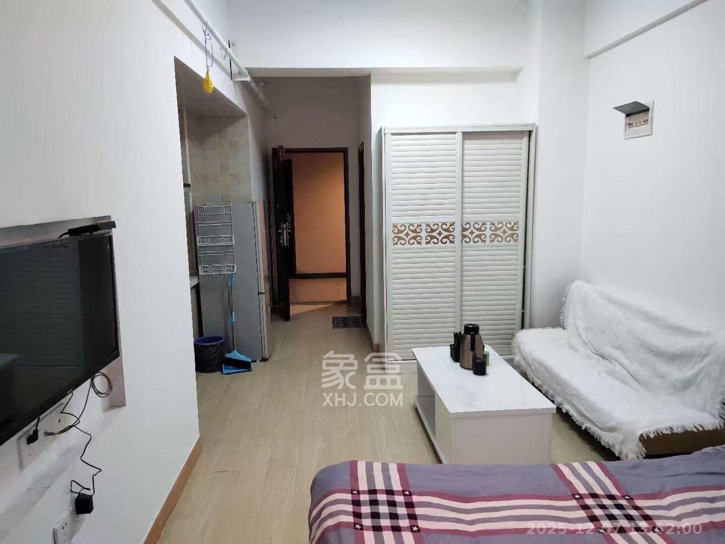 新世界广场 1室1厅1卫 1200.0元/月 新世界广场 1室1厅1卫 1200.0元/月室内图