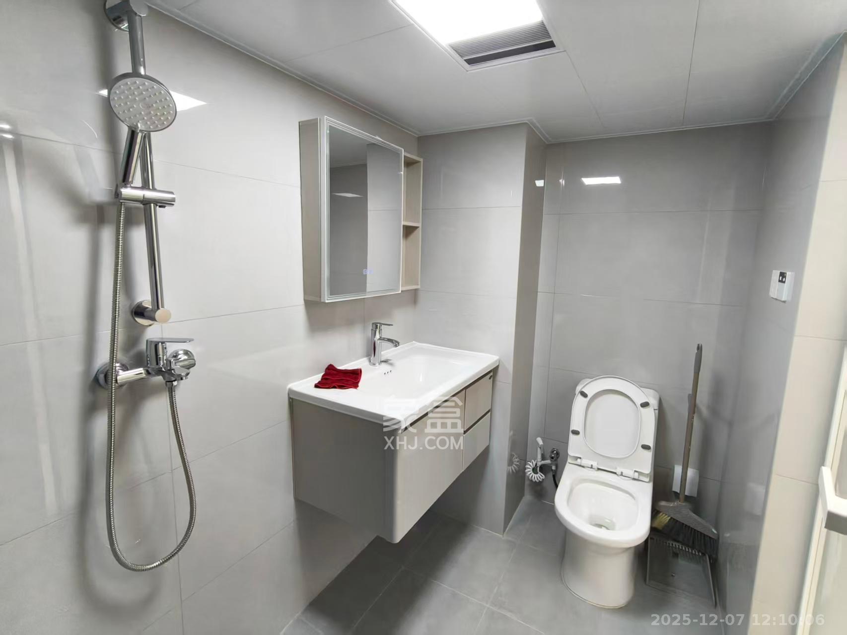 明昇壹城（明昇时代广场）二期  1室1厅1卫    1700.0元/月室内图