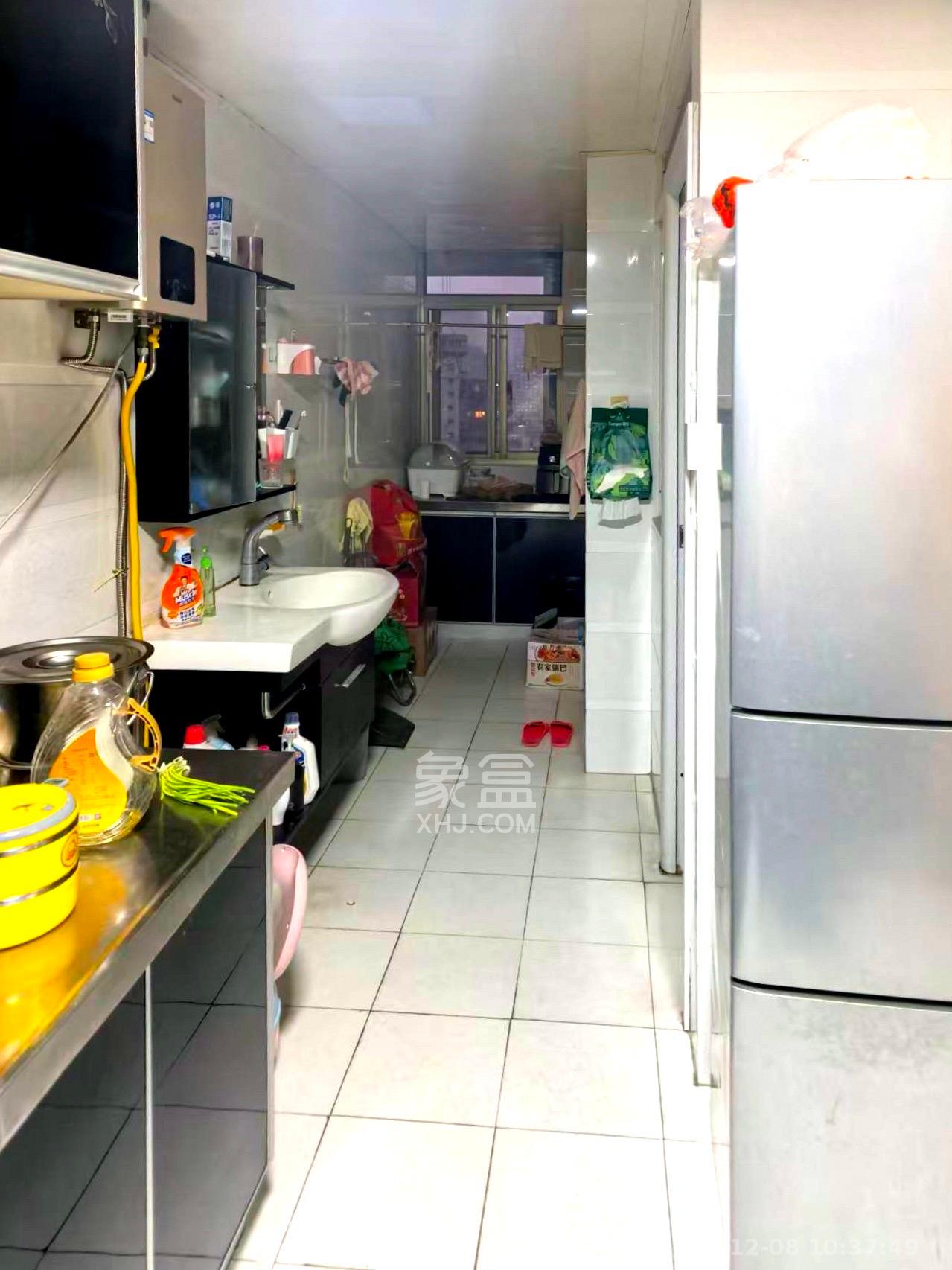 吉祥苑 1室2厅1卫 2500.0元/月 吉祥苑 1室2厅1卫 2500.0元/月室内图