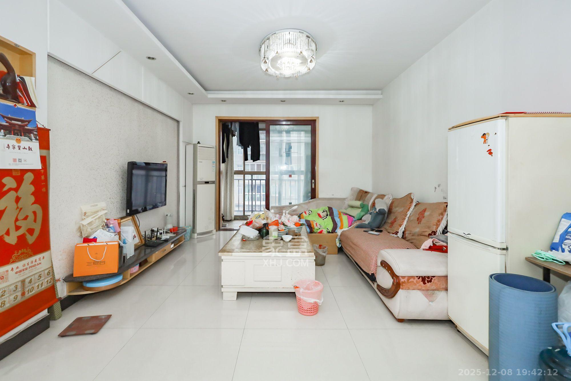 风华四季园  3室2厅2卫    2500.0元/月