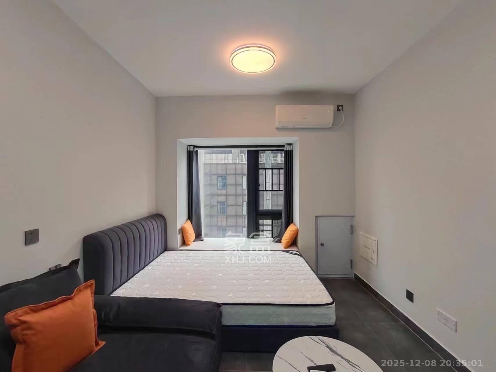 碧桂园城市之光  1室1厅1卫    1600.0元/月