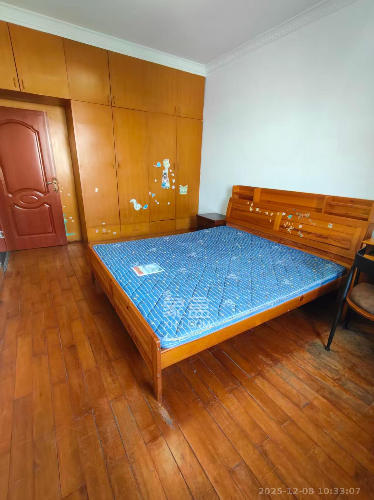 建工集团单位房  3室2厅1卫    2200.0元/月室内图