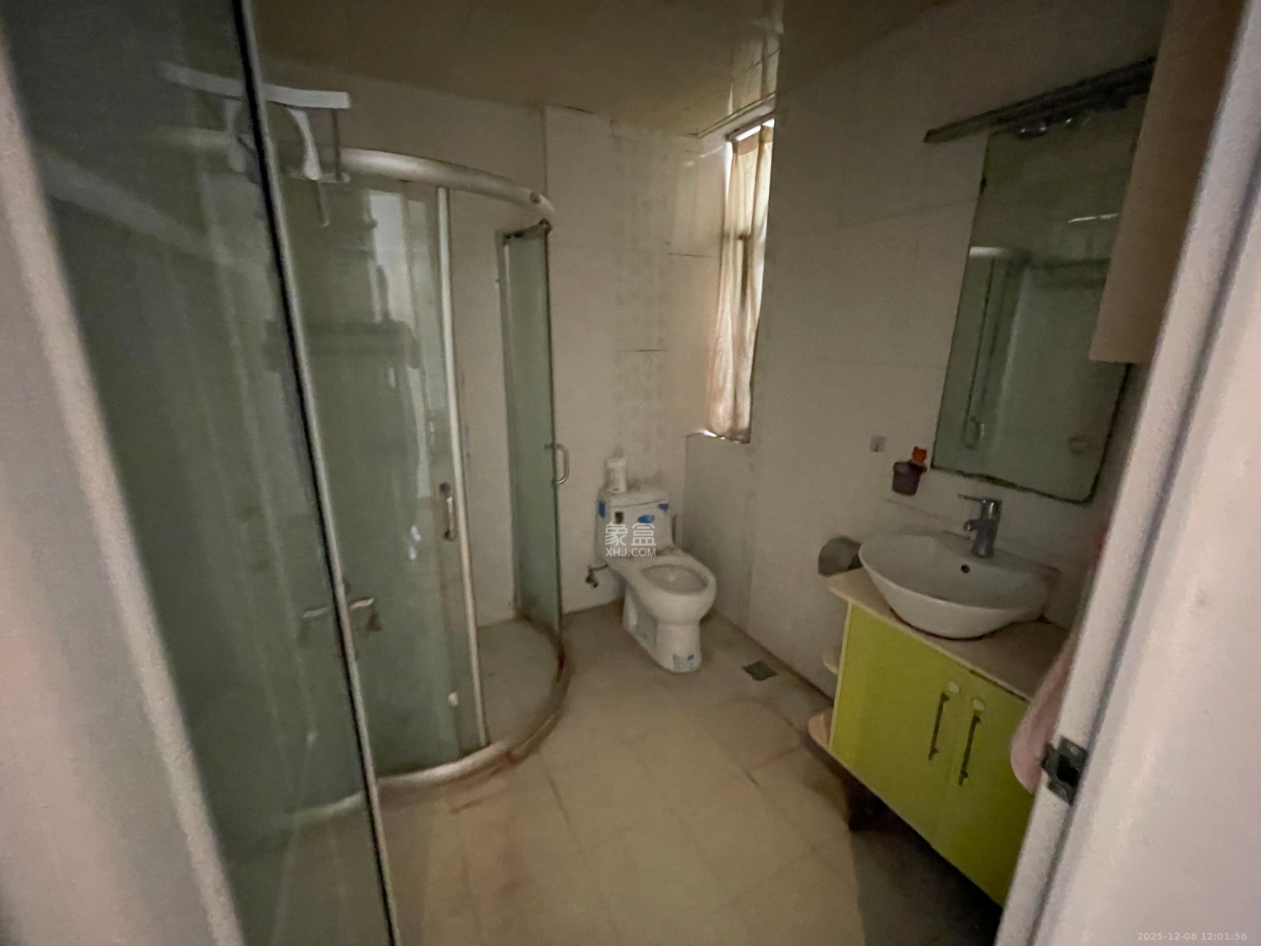 福乐康城 3室2厅2卫 2500.0元/月 福乐康城 3室2厅2卫 2500.0元/月室内图