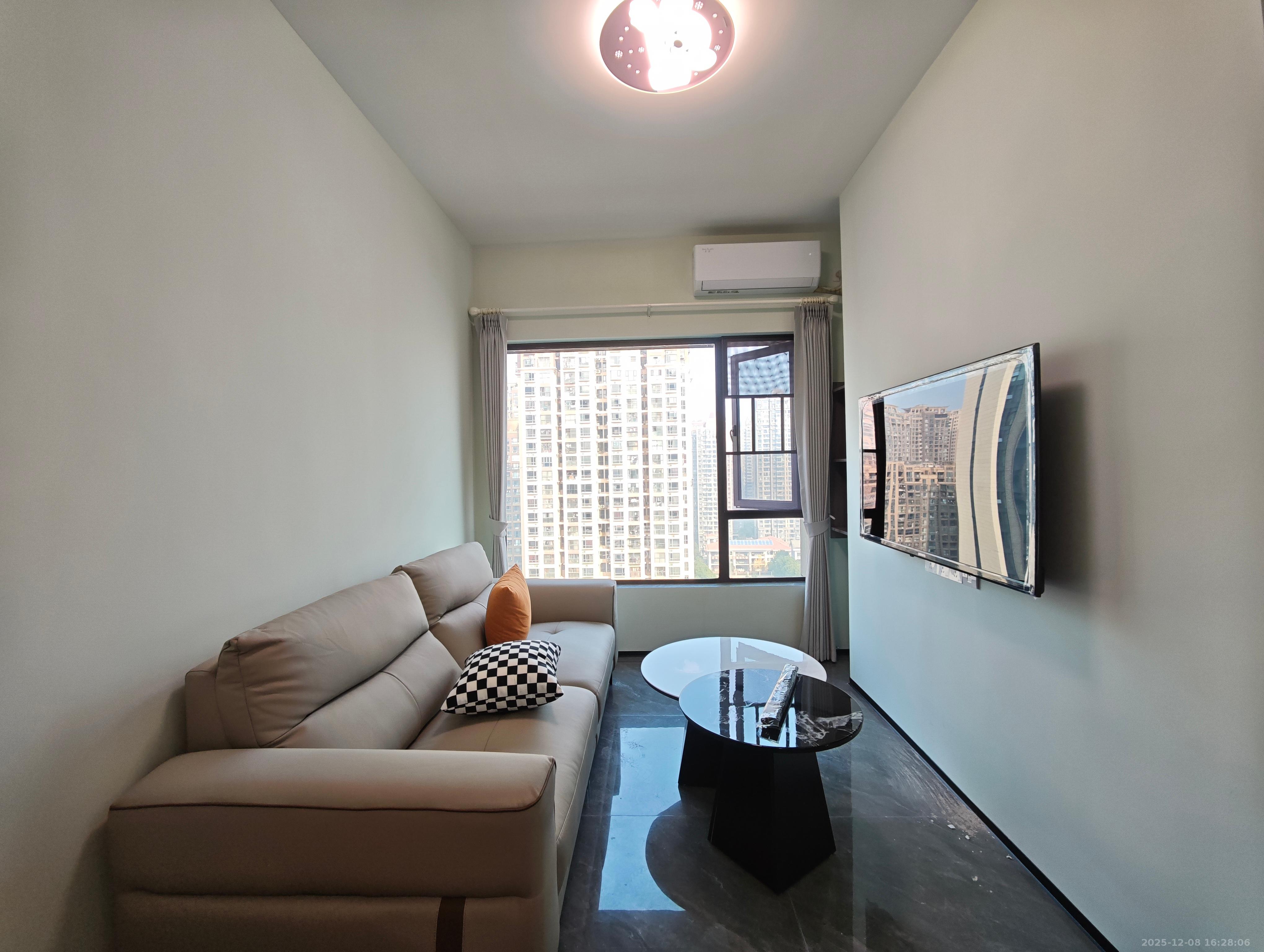 南益名士豪庭  2室1厅1卫    2200.0元/月