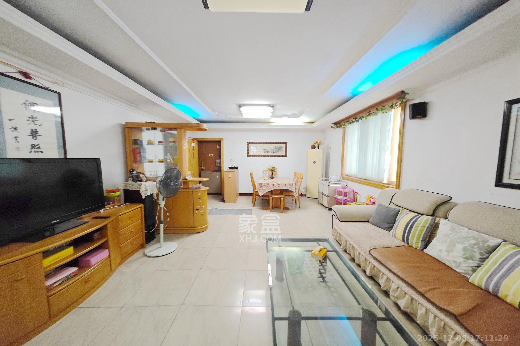 中意花苑  3室2厅1卫    70.0万