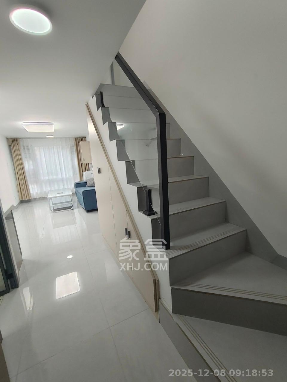 金地铂悦  2室1厅1卫    1700.0元/月室内图