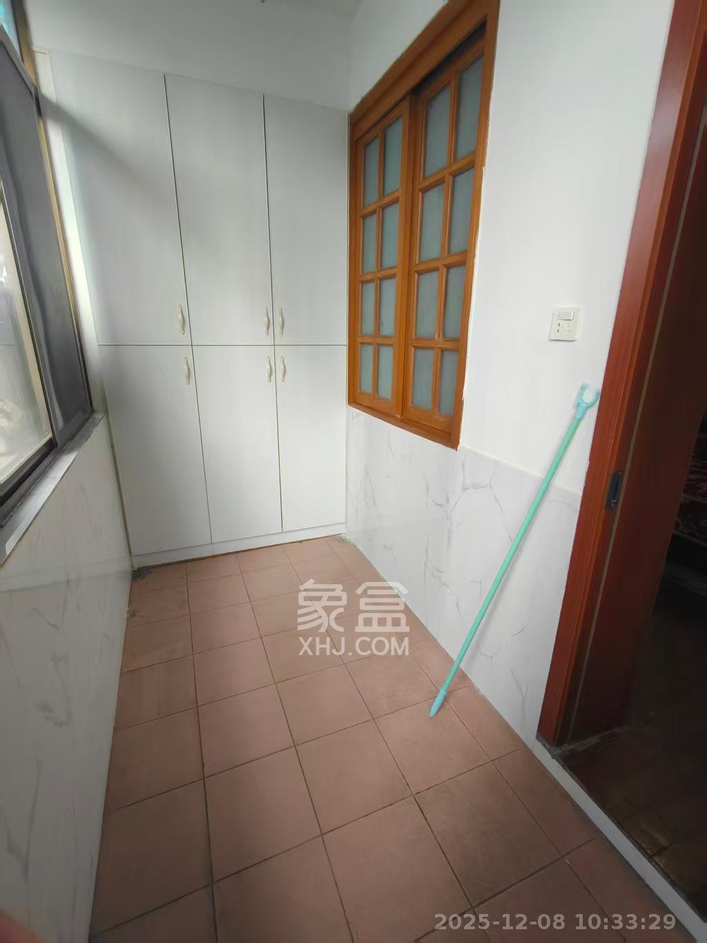 建工集团单位房  3室2厅1卫    2200.0元/月室内图