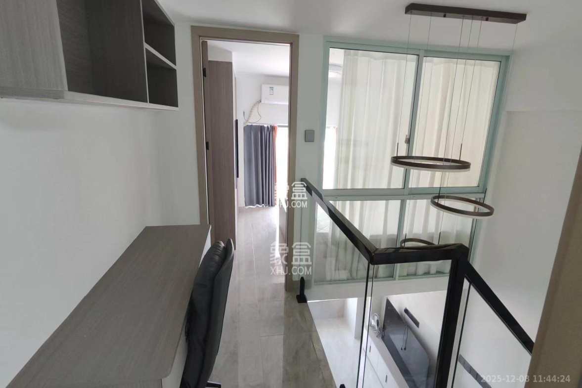 天麓轻奢国际 2室1厅1卫 1800.0元/月 天麓轻奢国际 2室1厅1卫 1800.0元/月室内图