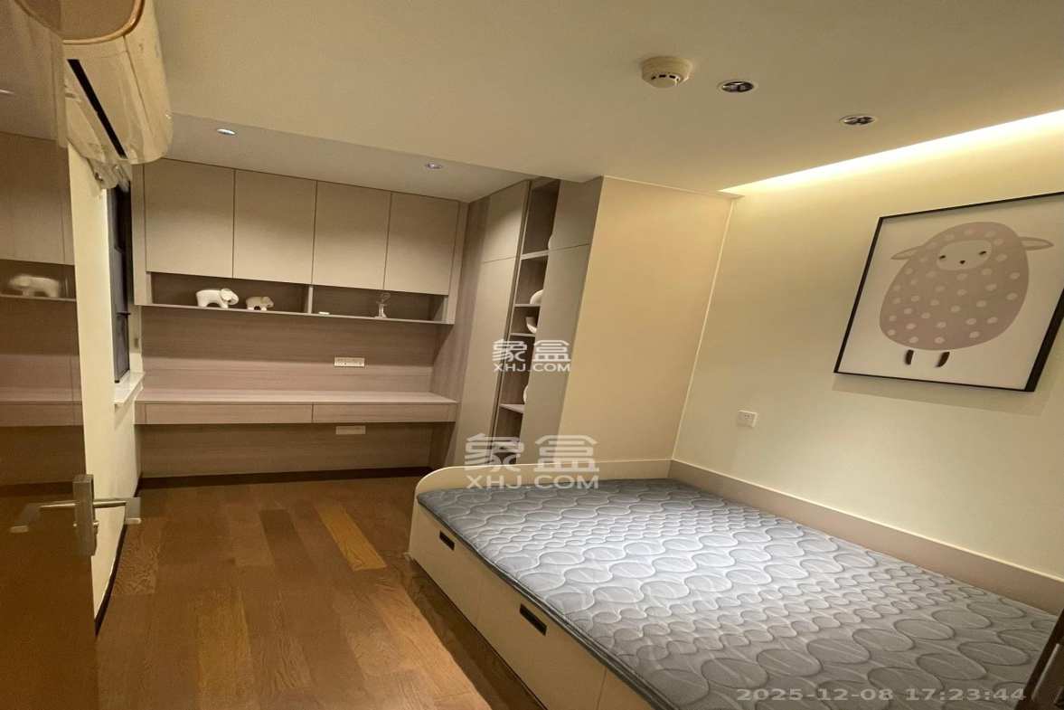 保利天禧C区 4室2厅2卫 13500.0元/月 保利天禧C区 4室2厅2卫 13500.0元/月室内图