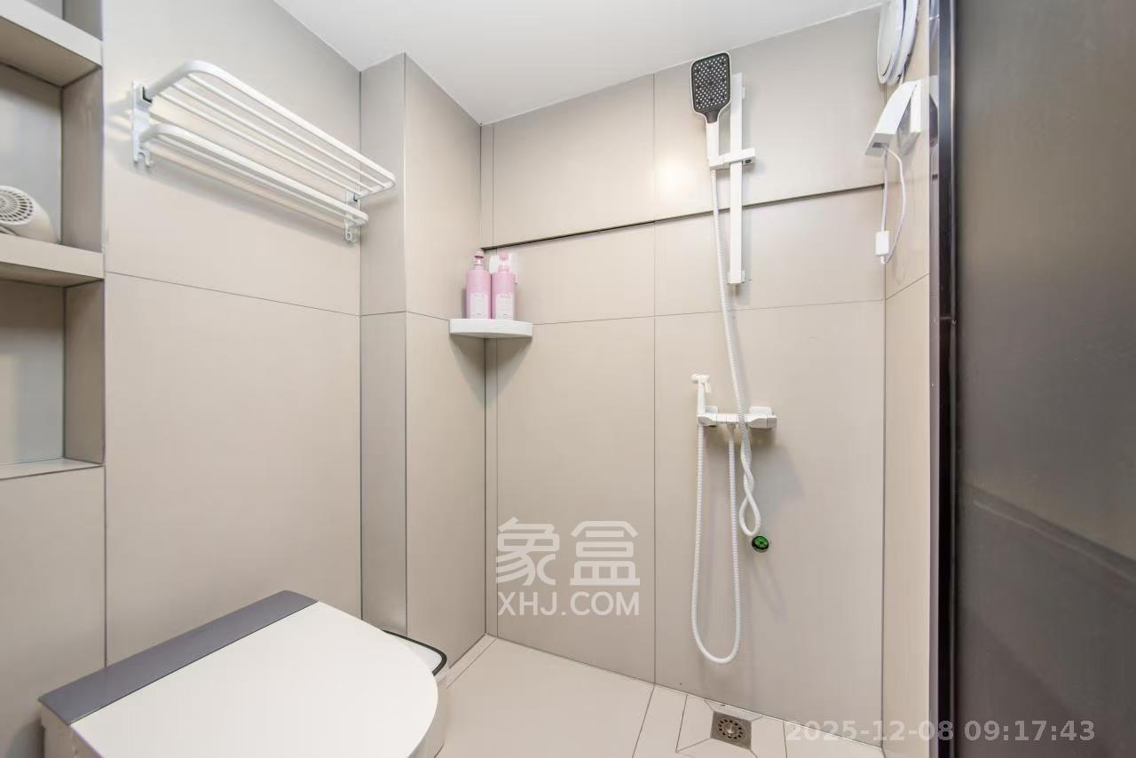 卓越江岸  1室0厅0卫    1500.0元/月室内图