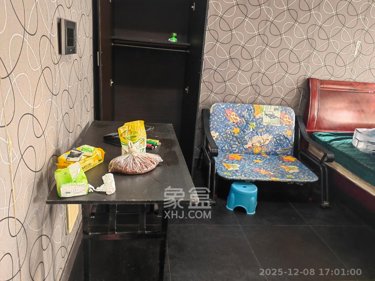 中信城市广场（中信新城一期）  1室1厅1卫    1000.0元/月