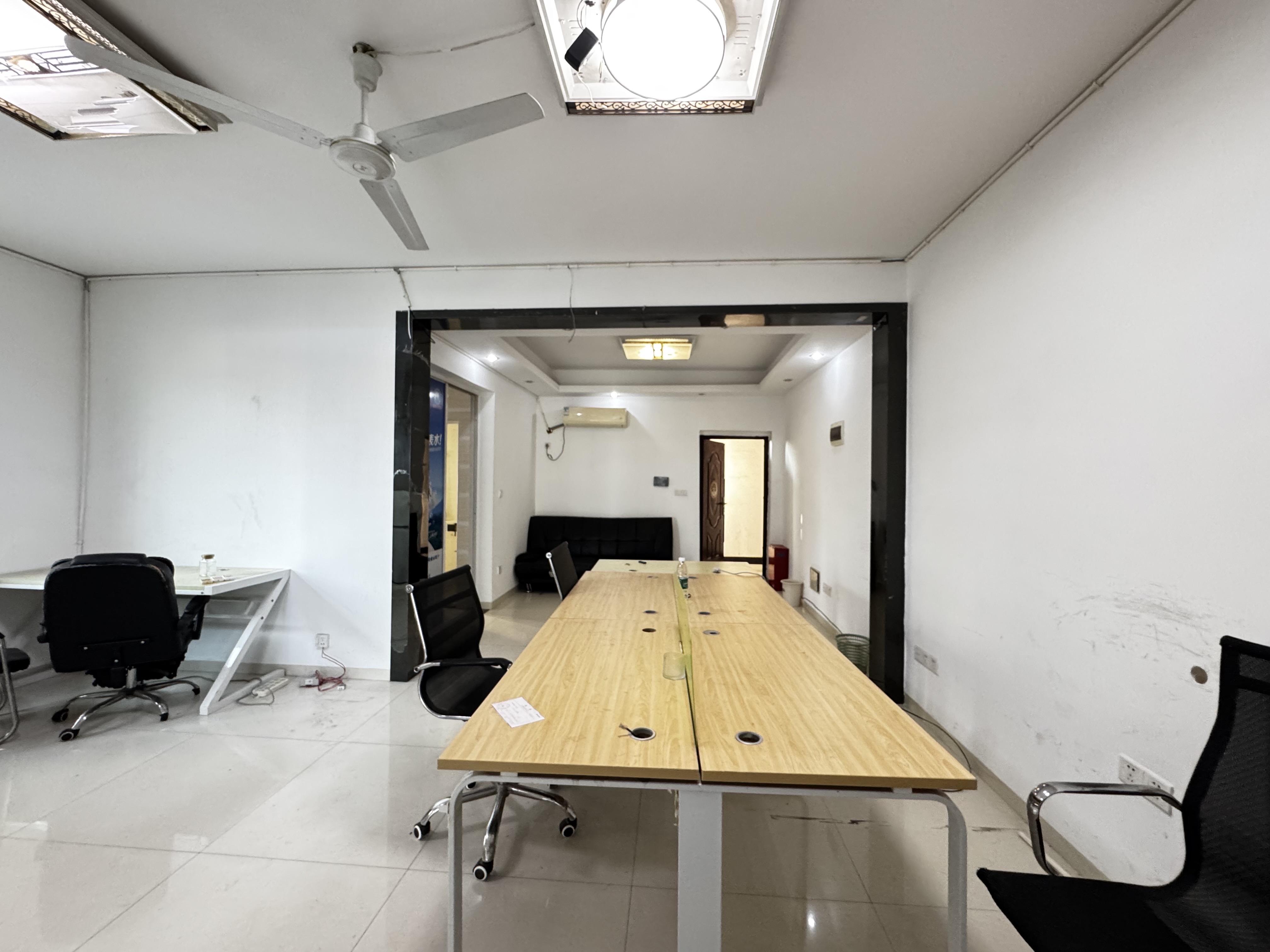 御璟花苑  2室2厅1卫    31.0万