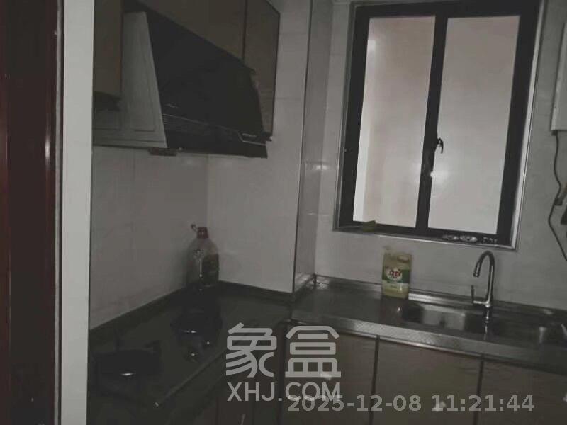 兴隆景苑 2室2厅1卫 1700.0元/月 兴隆景苑 2室2厅1卫 1700.0元/月室内图