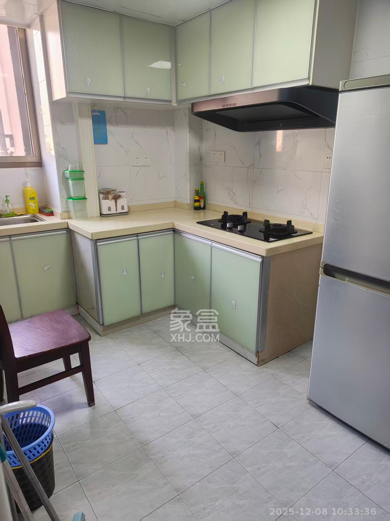 建工集团单位房 3室2厅1卫 2200.0元/月 建工集团单位房 3室2厅1卫 2200.0元/月室内图