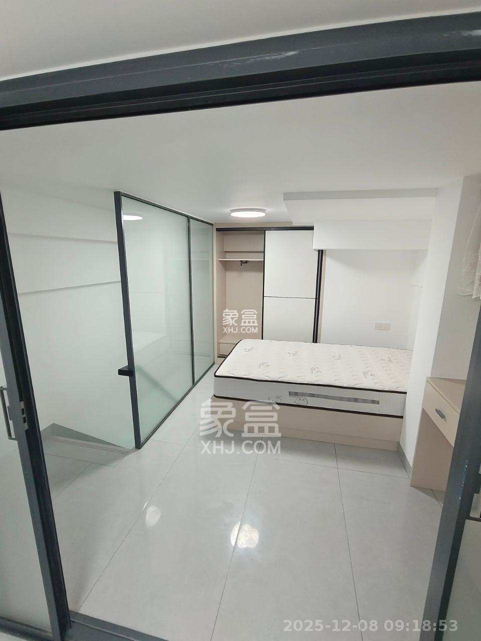 金地铂悦 2室1厅1卫 1700.0元/月 金地铂悦 2室1厅1卫 1700.0元/月室内图