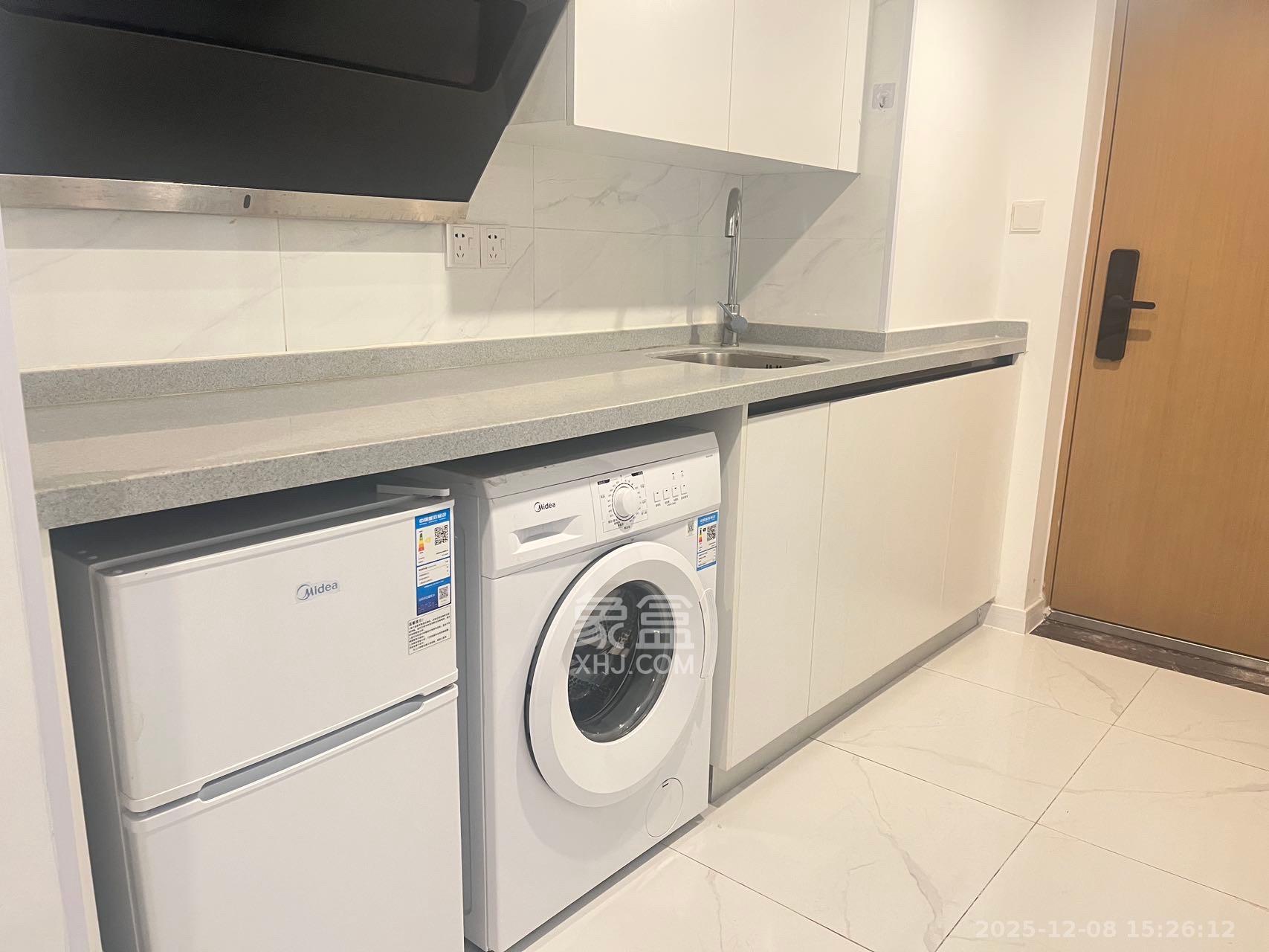 卓越江岸 1室1厅1卫 1750.0元/月 卓越江岸 1室1厅1卫 1750.0元/月室内图