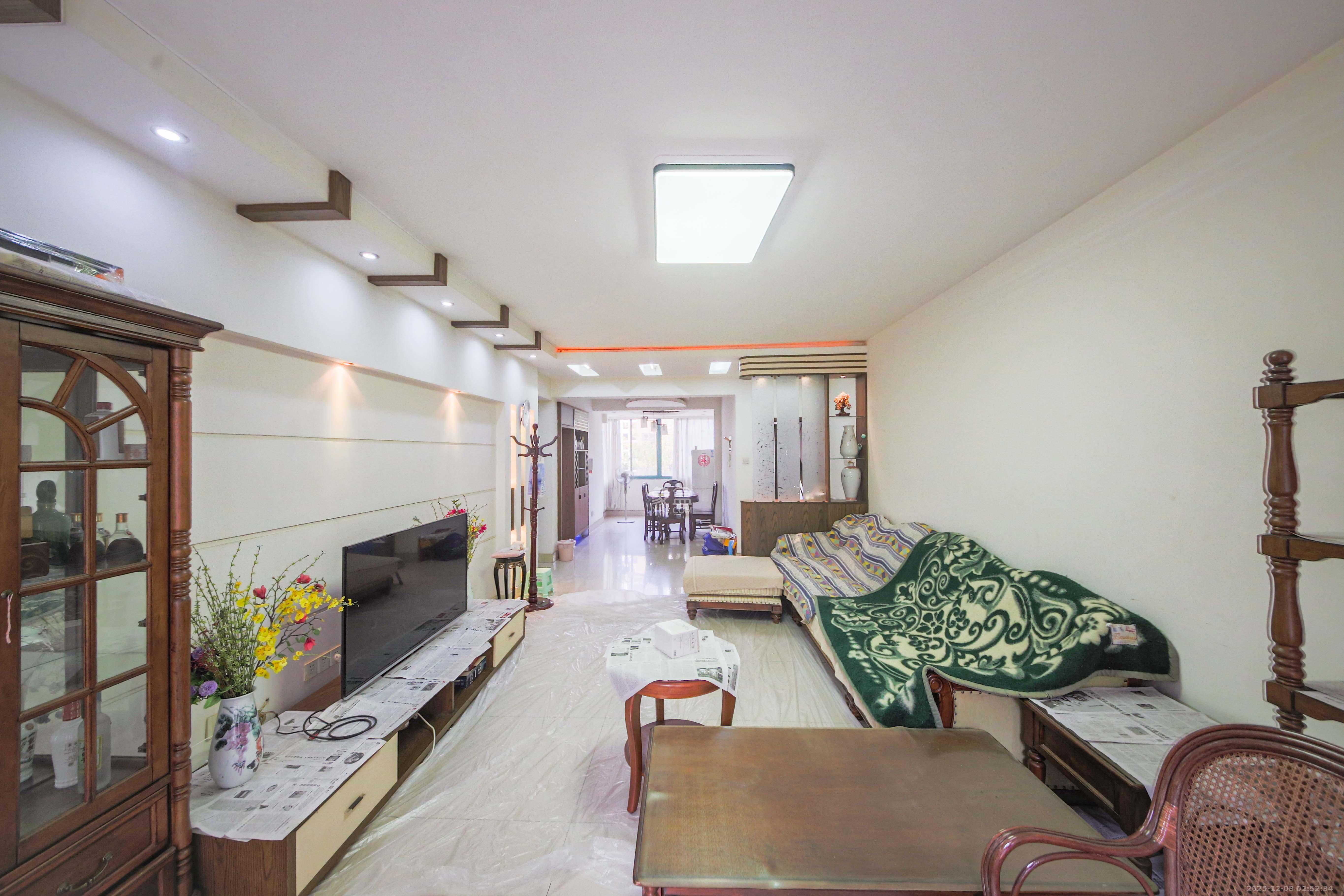 白沙世纪佳园  3室2厅2卫    105.0万