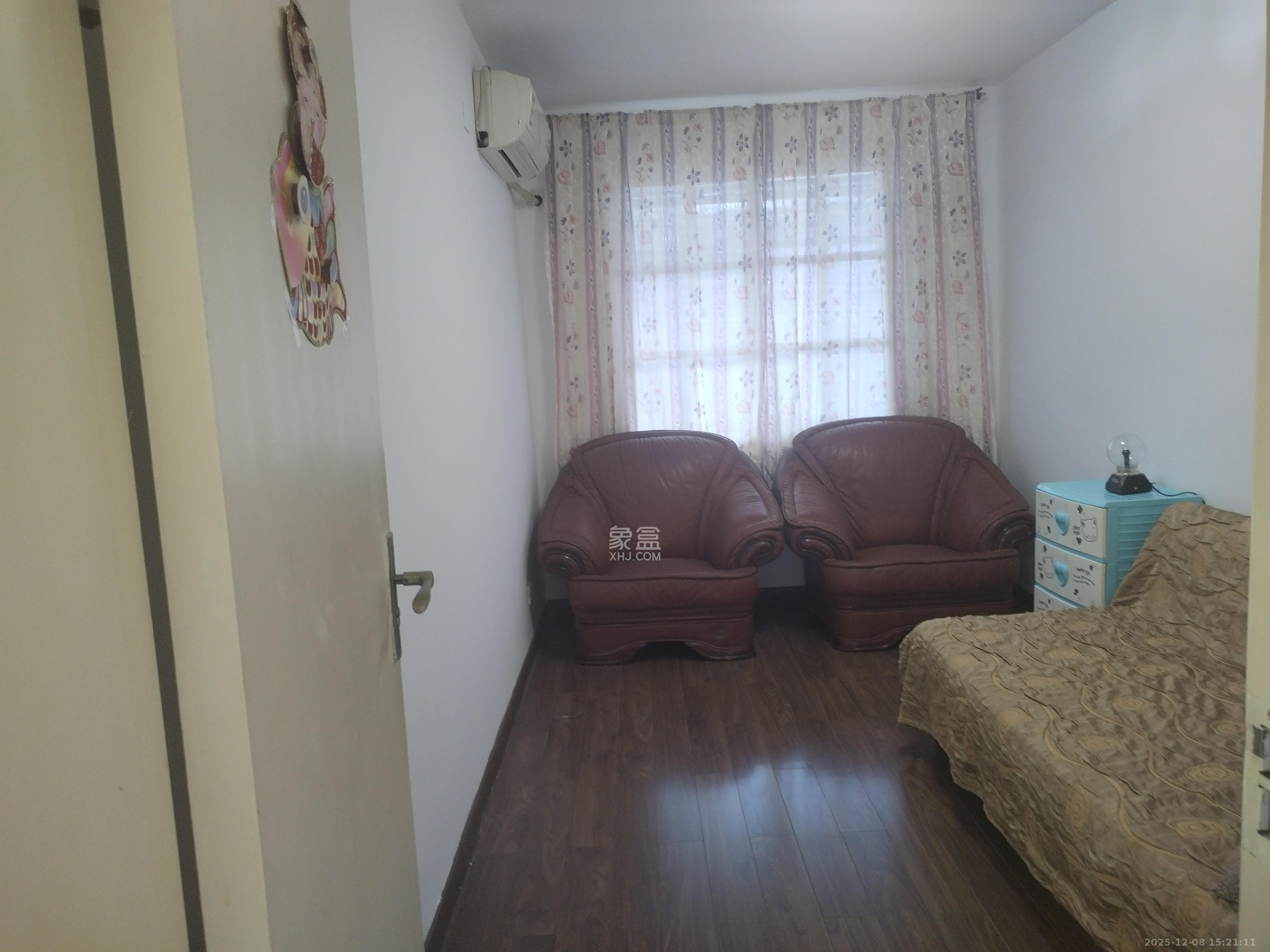 砂子塘社区  2室2厅1卫    2000.0元/月室内图