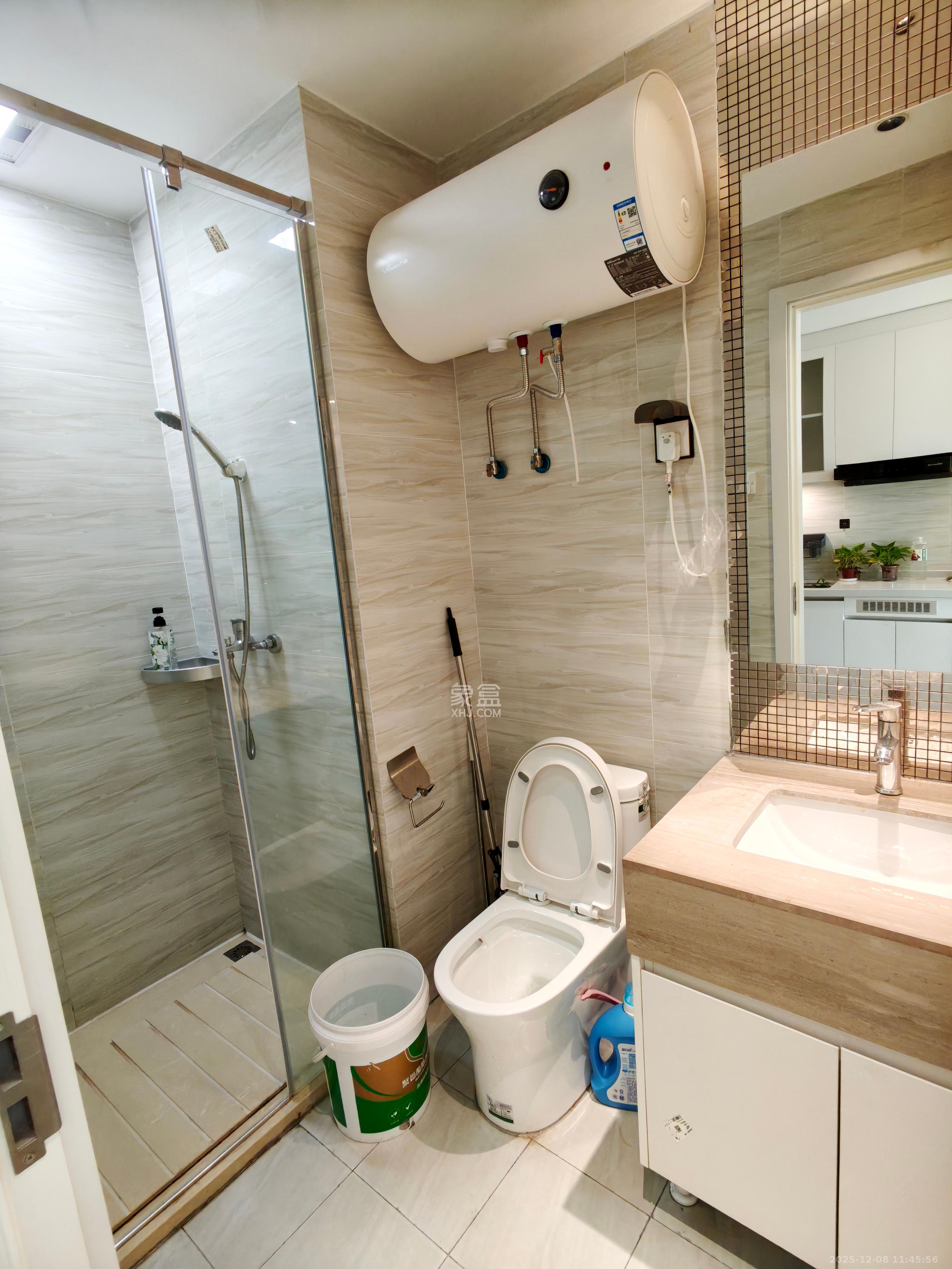 恒大珺悦府  1室0厅1卫    1700.0元/月室内图