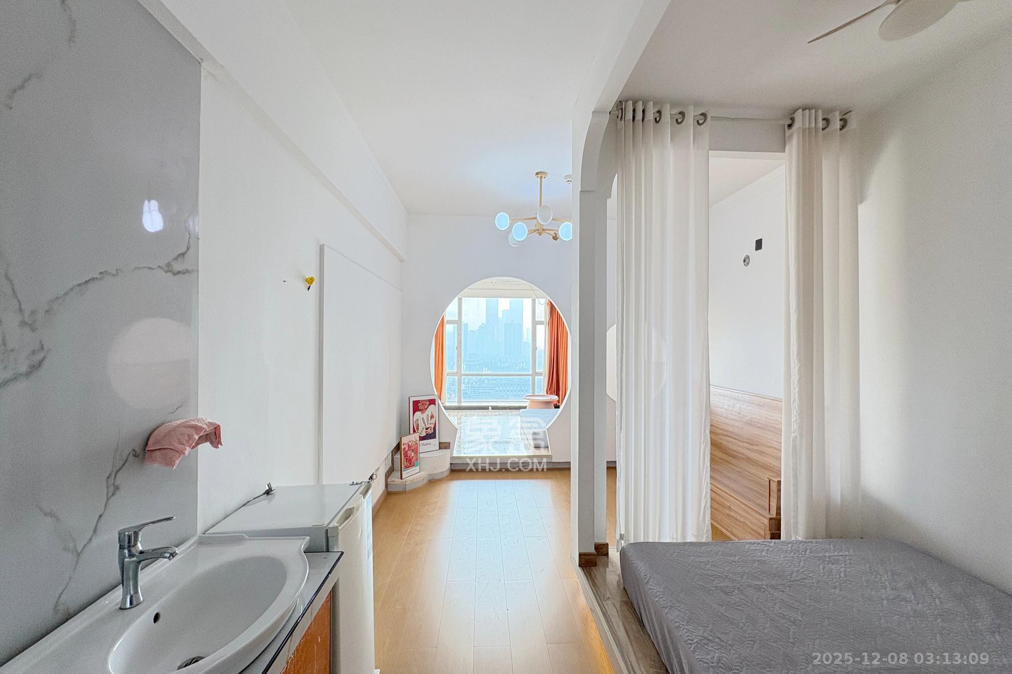 BOBO国际  1室1厅1卫    53.0万