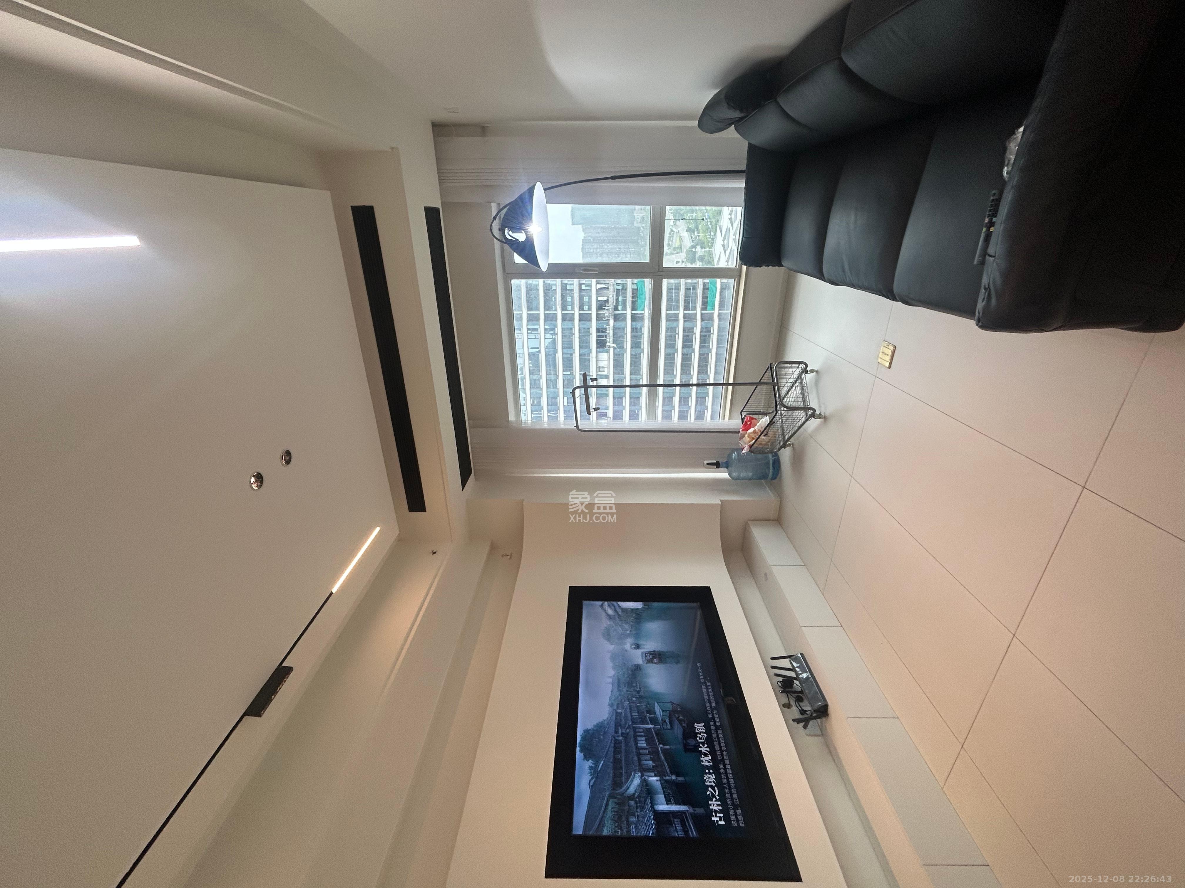 北辰三角洲B1E1区  3室2厅2卫    4200.0元/月