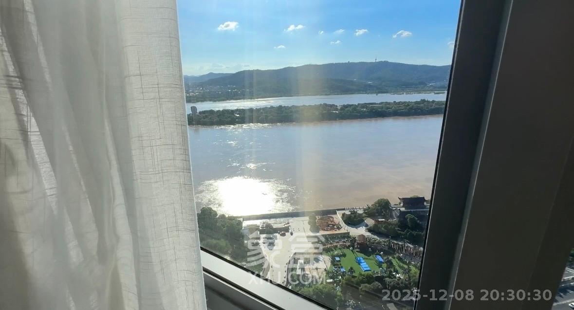 保利国际广场 1室1厅1卫 4000.0元/月 保利国际广场 1室1厅1卫 4000.0元/月室内图