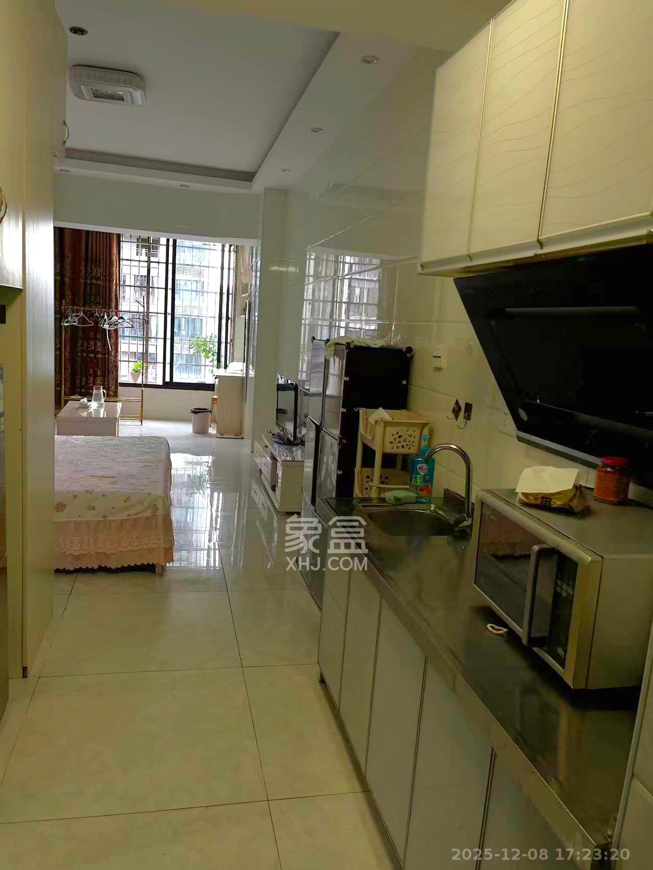 梅溪国际公寓（步步高新天地）  1室1厅1卫    1400.0元/月室内图