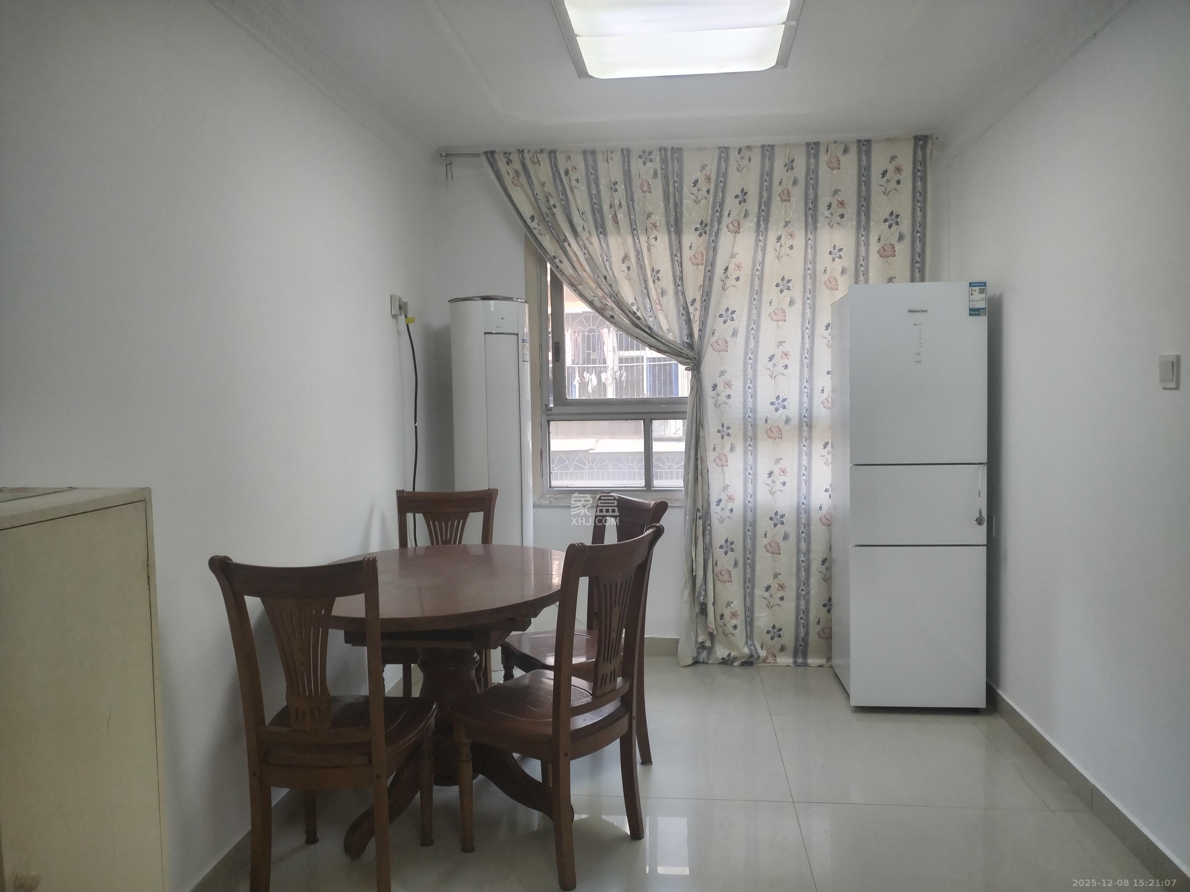 砂子塘社区 2室2厅1卫 2000.0元/月 砂子塘社区 2室2厅1卫 2000.0元/月室内图