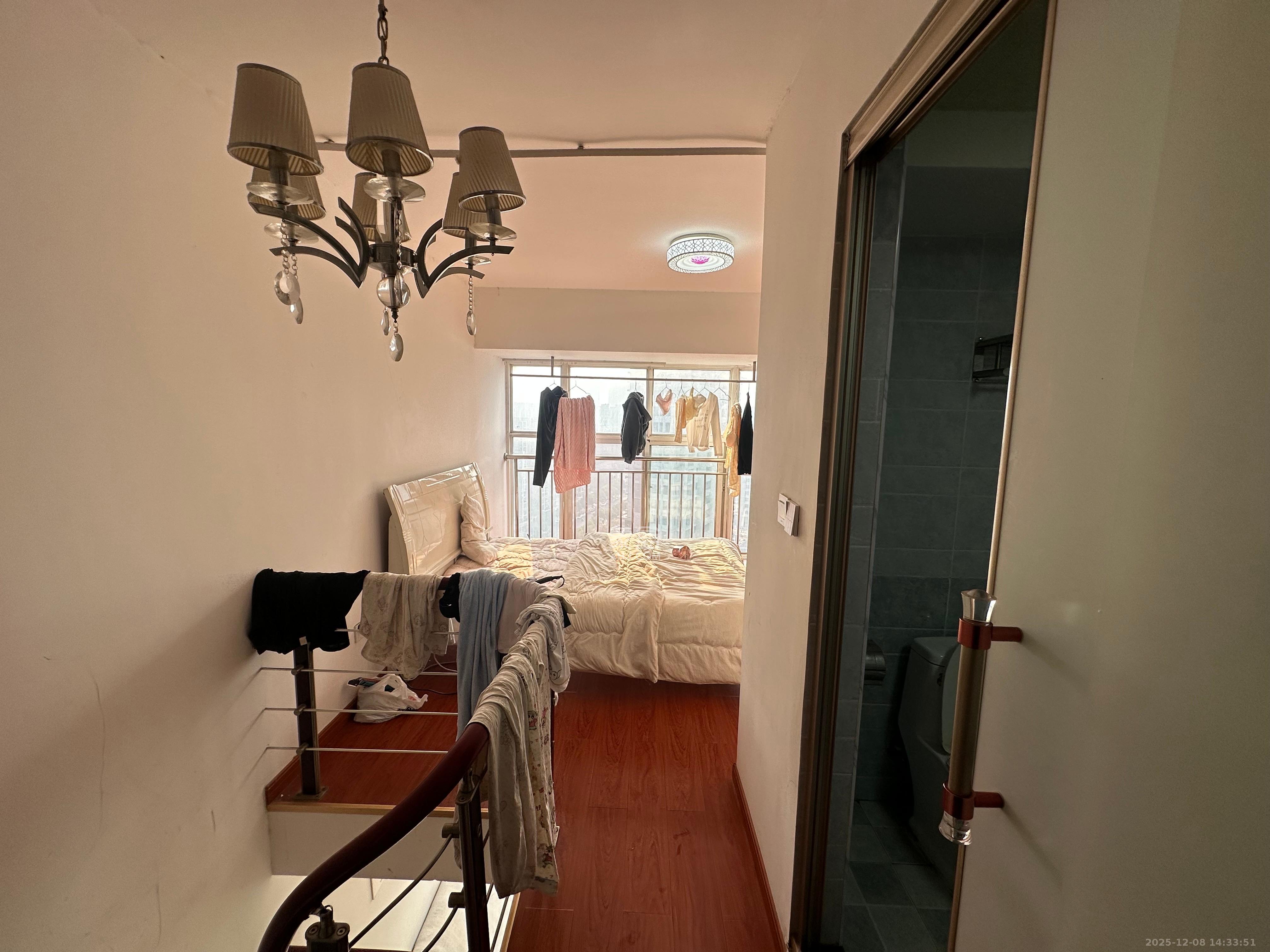 金色loft(鑫秋大厦) 2室1厅1卫 1400.0元/月 金色loft(鑫秋大厦) 2室1厅1卫 1400.0元/月室内图