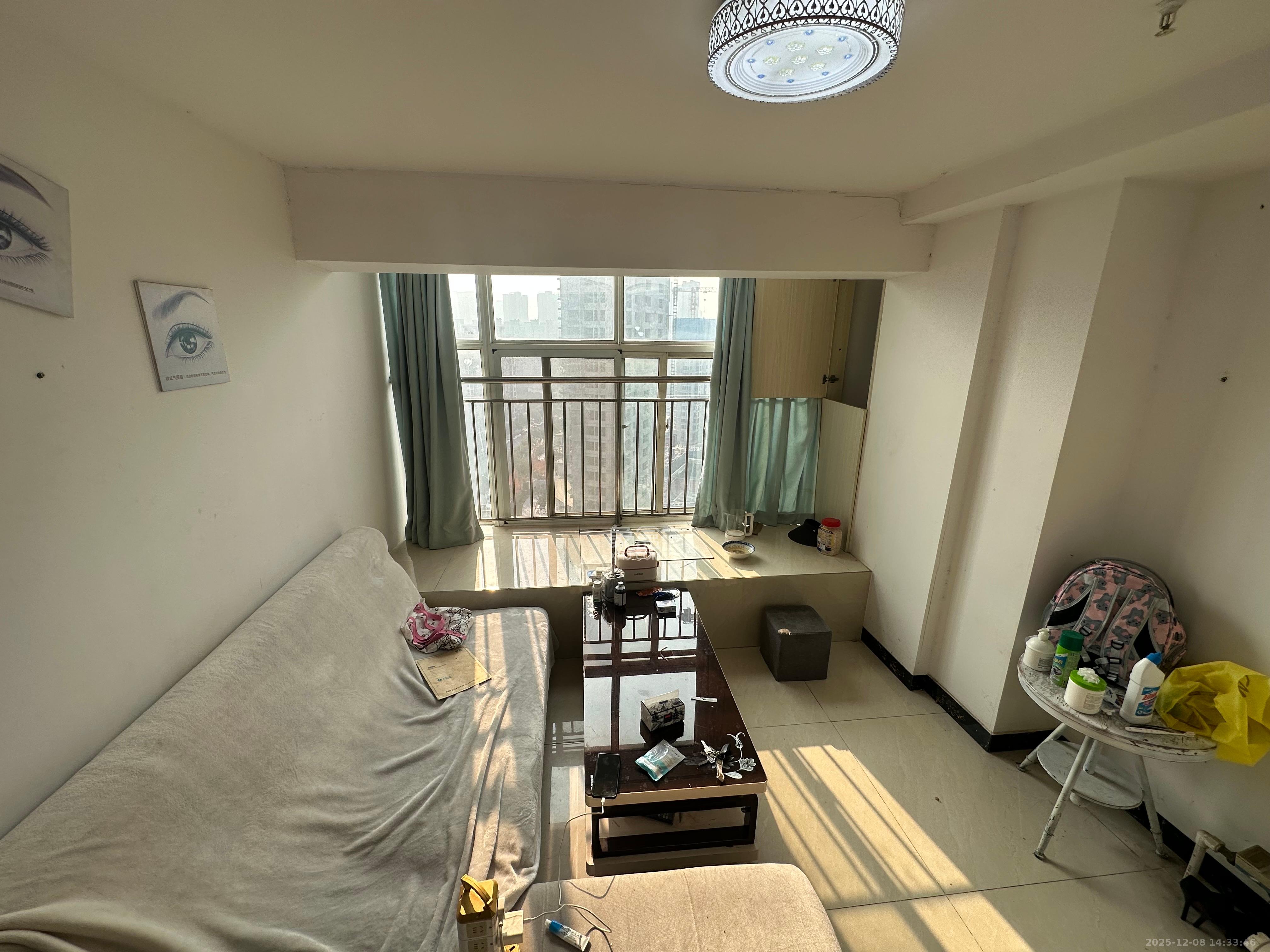 金色loft(鑫秋大厦) 2室1厅1卫 1400.0元/月 金色loft(鑫秋大厦) 2室1厅1卫 1400.0元/月室内图