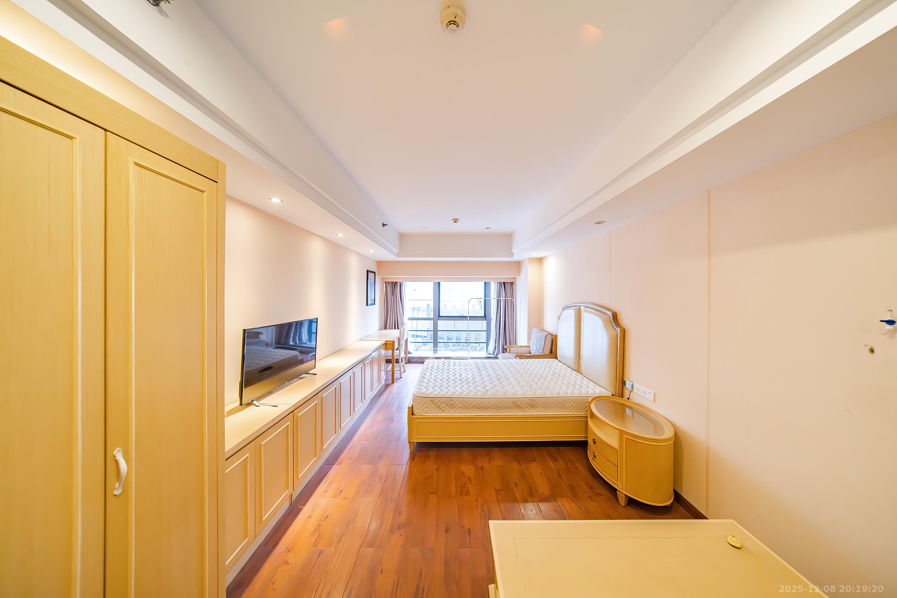 泊富公寓（泊富国际广场）  1室0厅0卫    55.0万