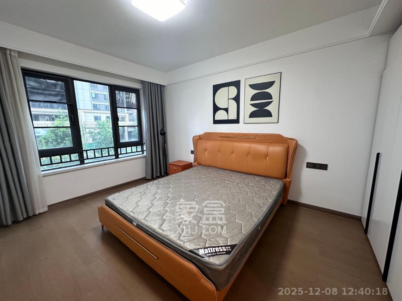 卓越江岸  4室2厅2卫    4500.0元/月室内图