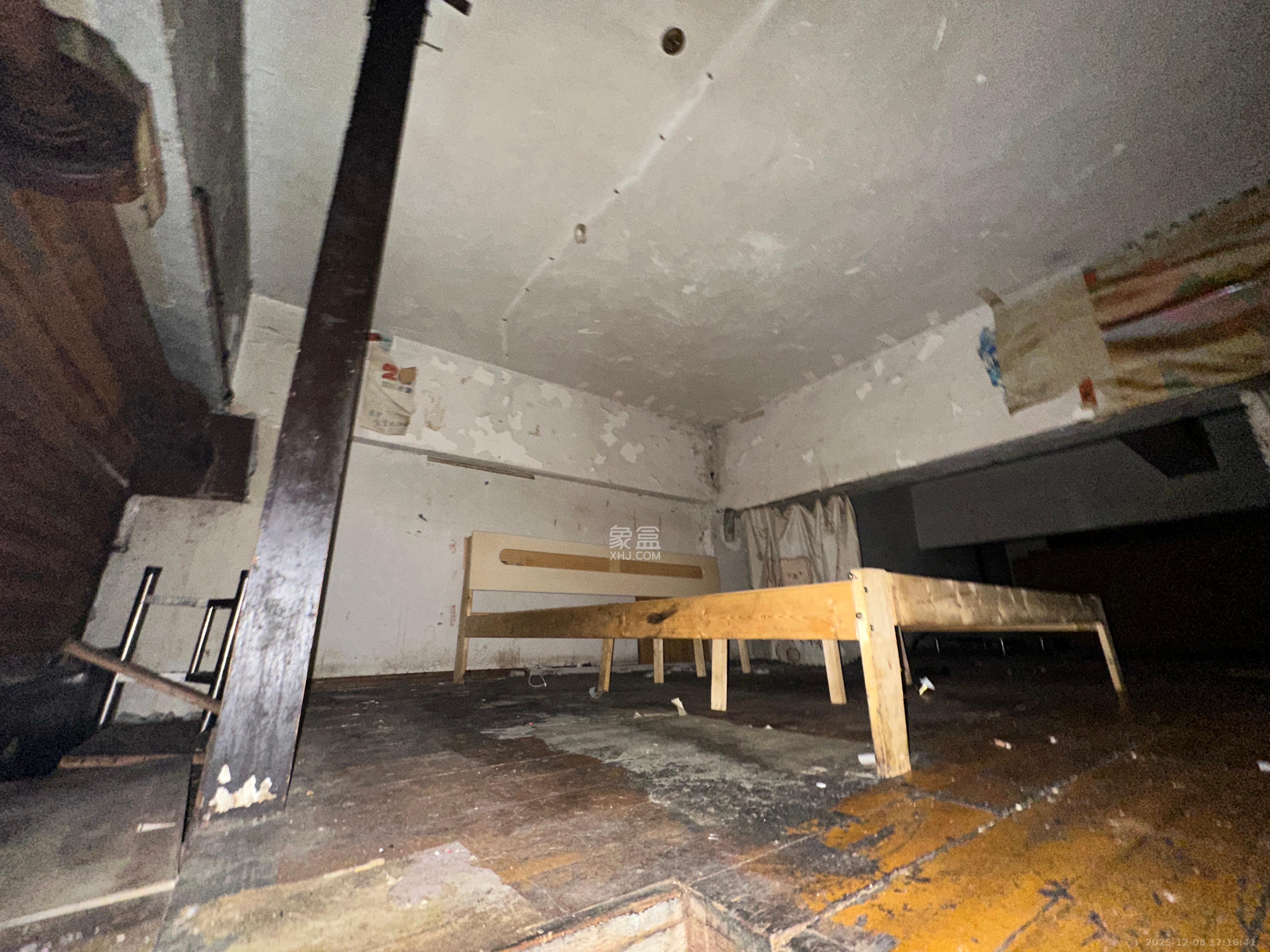 小瀛洲散盘   39.77㎡      4500.0元/月室内图