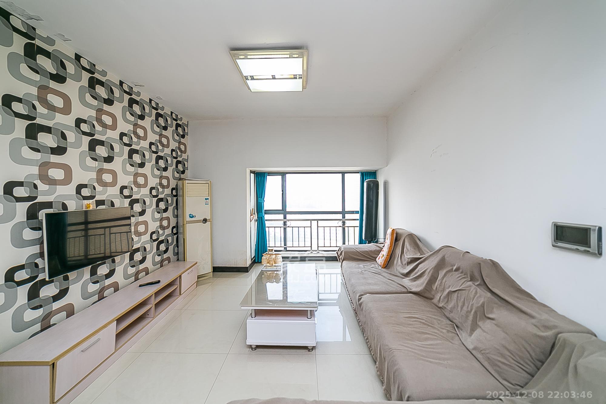 长盛岚庭  3室2厅1卫    85.0万