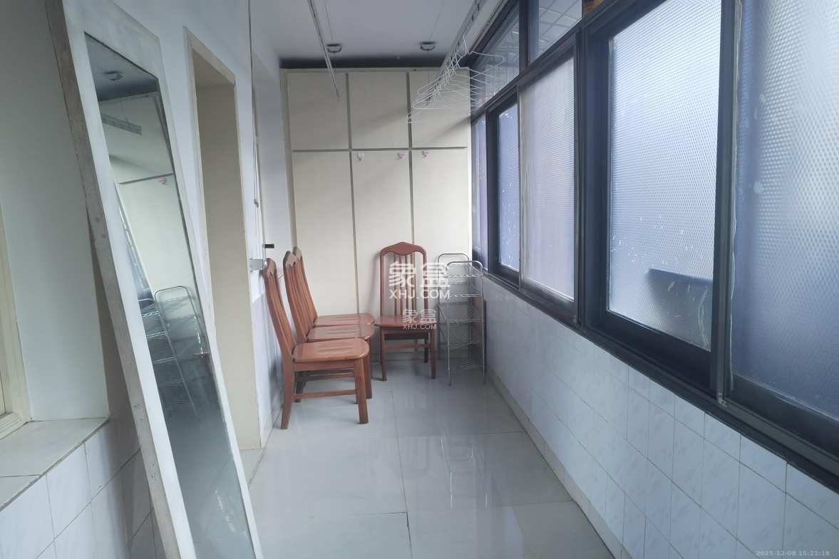 砂子塘社区 2室2厅1卫 2000.0元/月 砂子塘社区 2室2厅1卫 2000.0元/月室内图