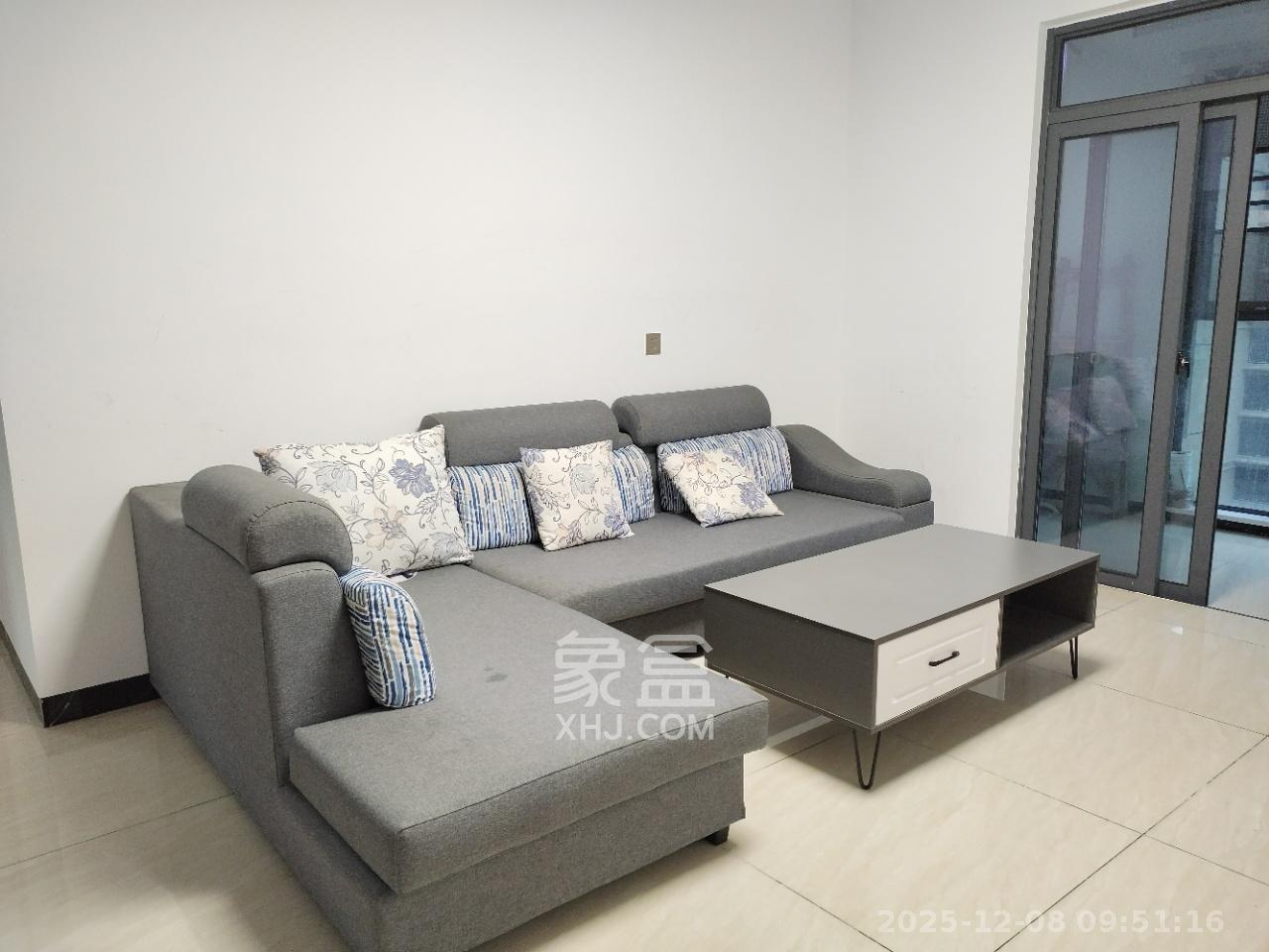 澳海月亮湾  3室2厅2卫    1550.0元/月