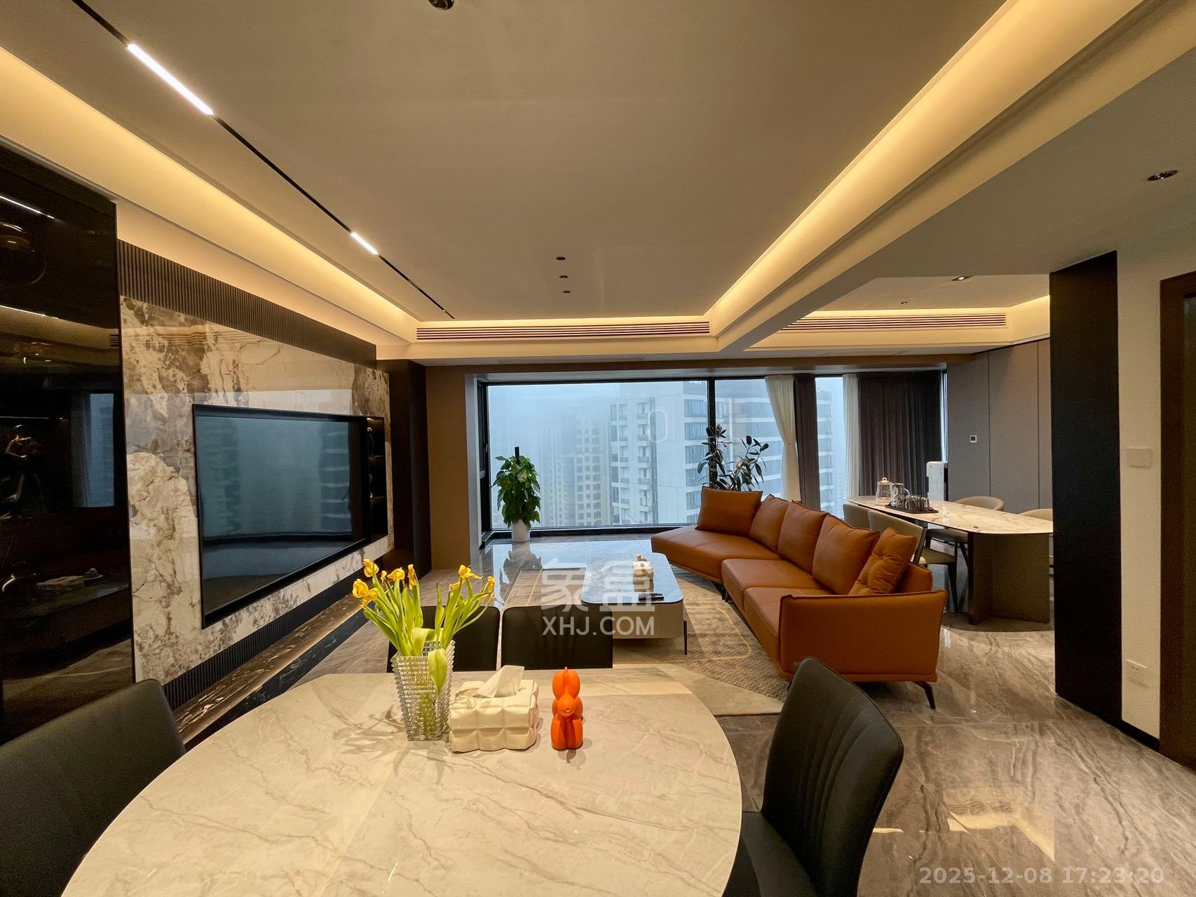 保利天禧C区  4室2厅2卫    13500.0元/月室内图