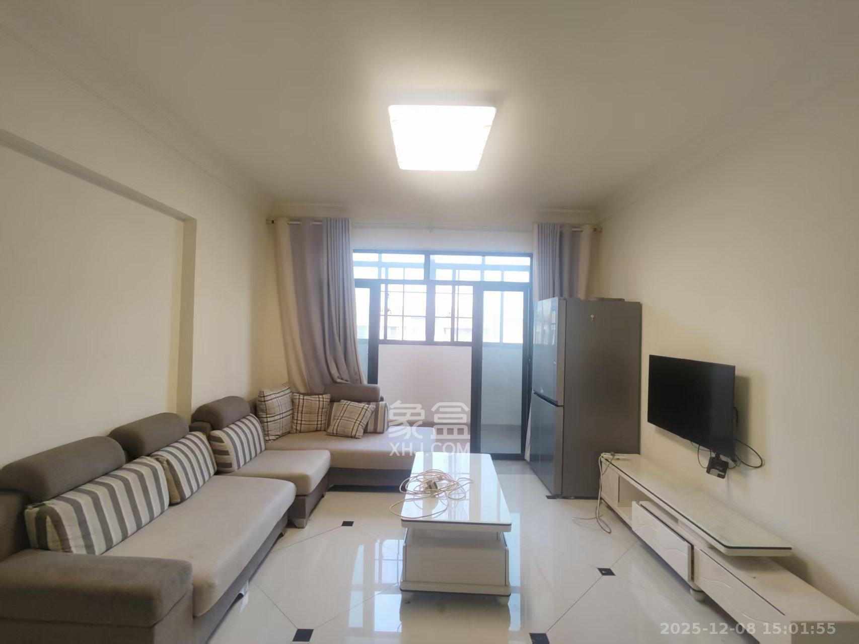 夏威夷碧水春城（碧桂园城市花园）  2室2厅1卫    2000.0元/月