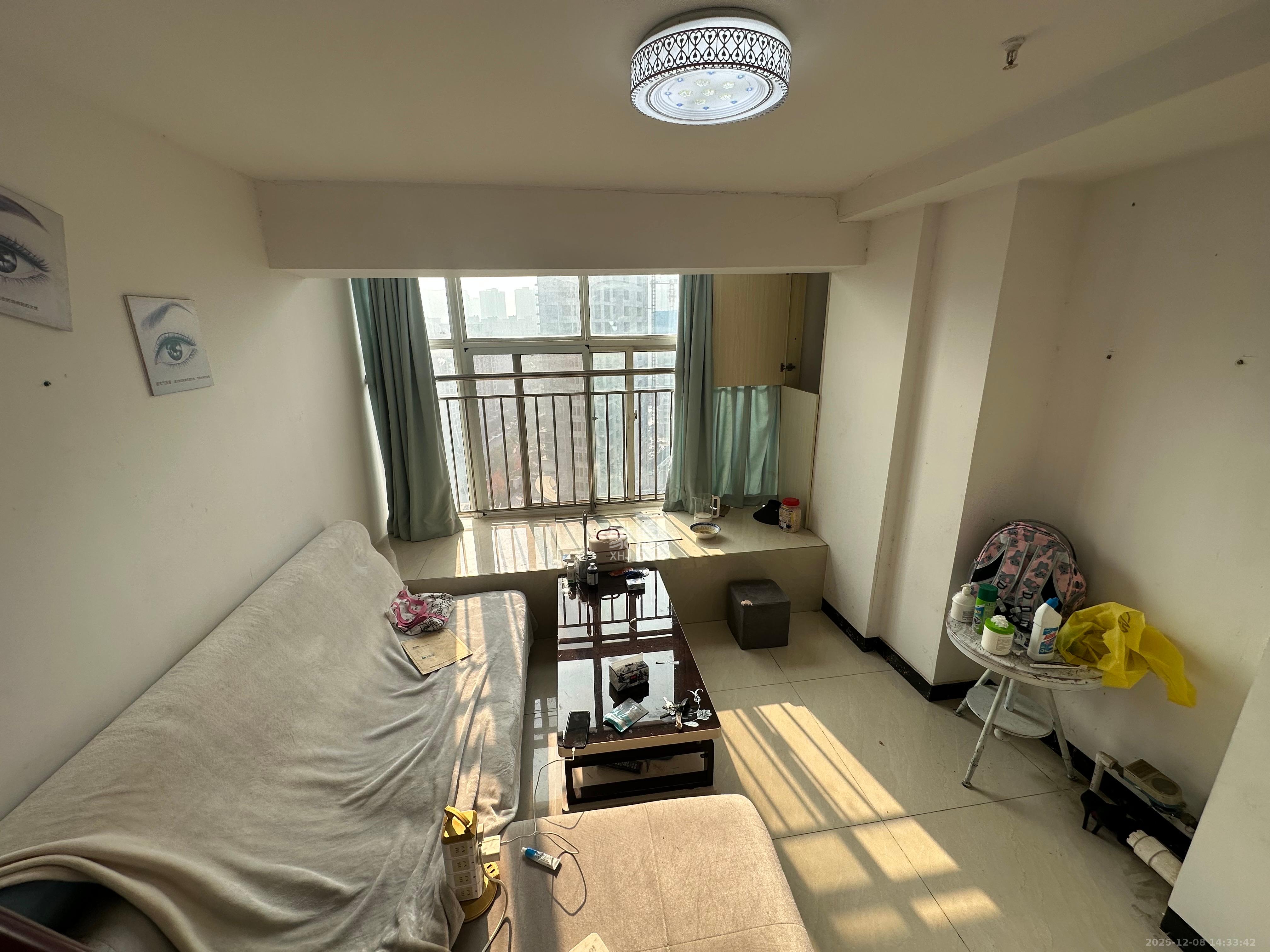 金色loft(鑫秋大厦) 2室1厅1卫 1400.0元/月 金色loft(鑫秋大厦) 2室1厅1卫 1400.0元/月室内图