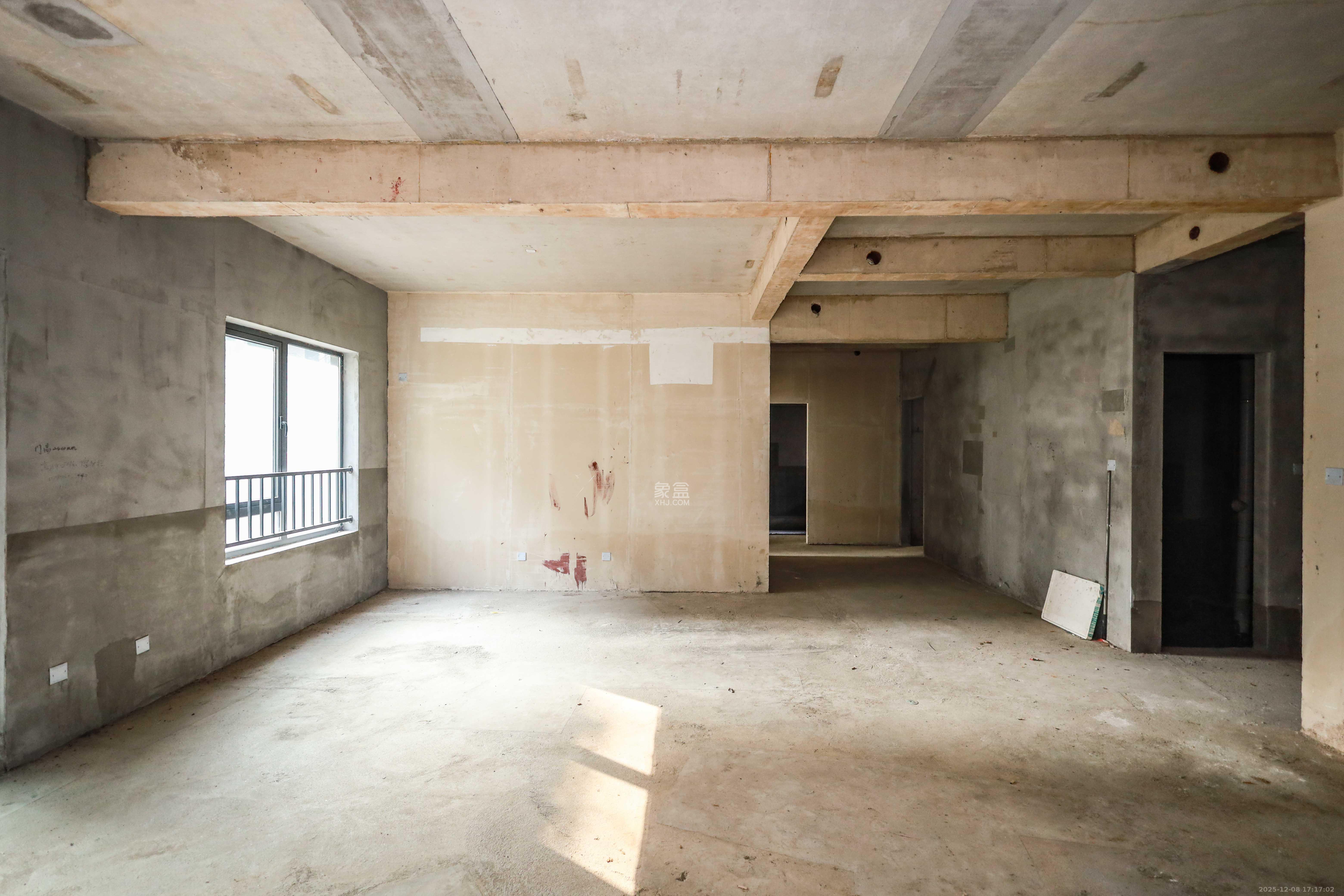 梦想麓隐天境  4室2厅1卫    350.0万