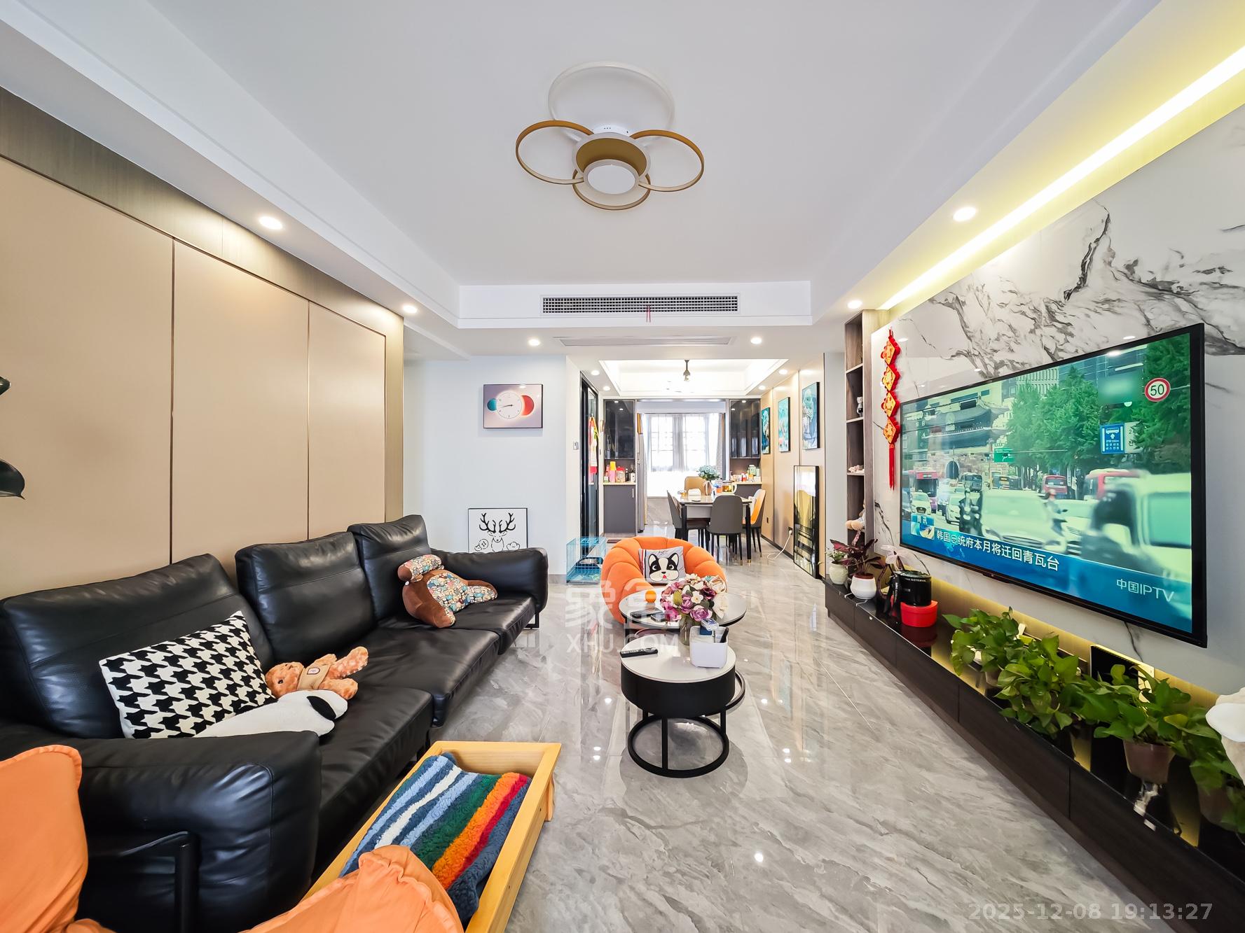 山语城三期  4室2厅2卫    117.0万