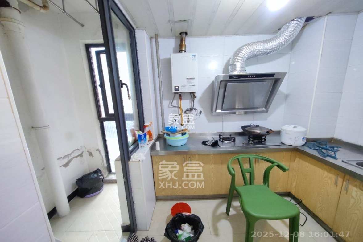 华尔街中心 1室0厅0卫 2400.0元/月 华尔街中心 1室0厅0卫 2400.0元/月室内图