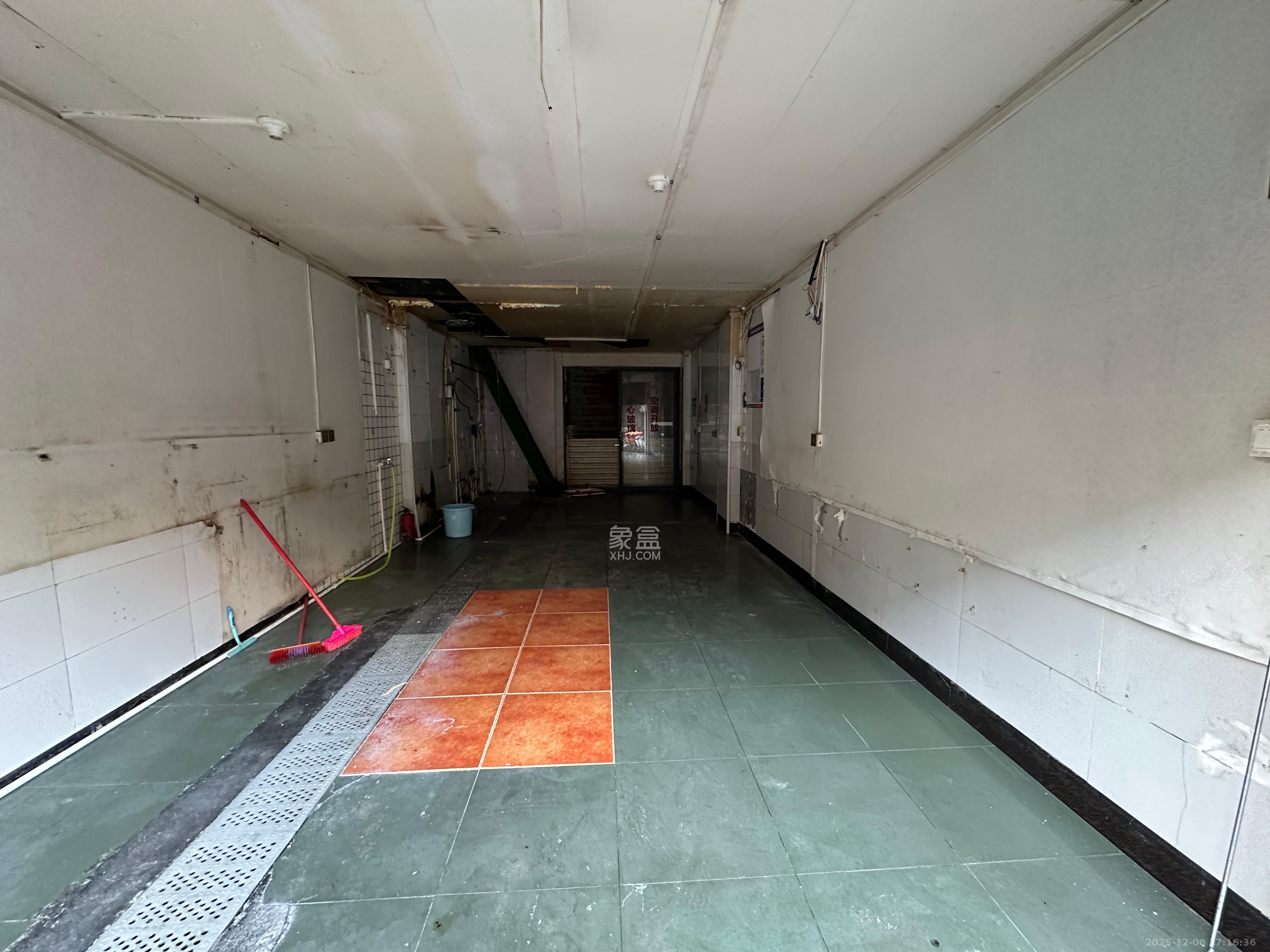 小瀛洲散盘   39.77㎡      4500.0元/月