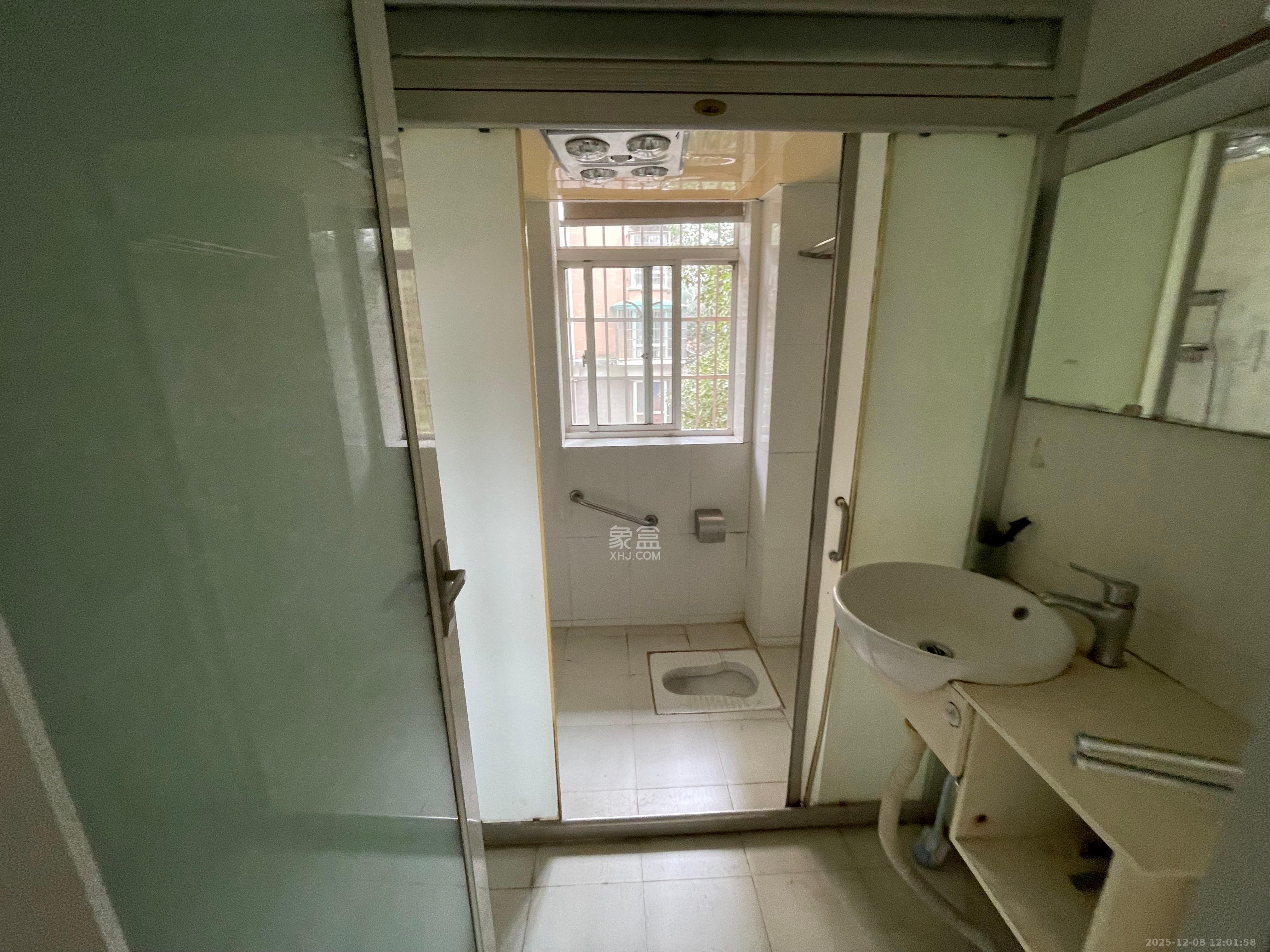 福乐康城  3室2厅2卫    2500.0元/月室内图