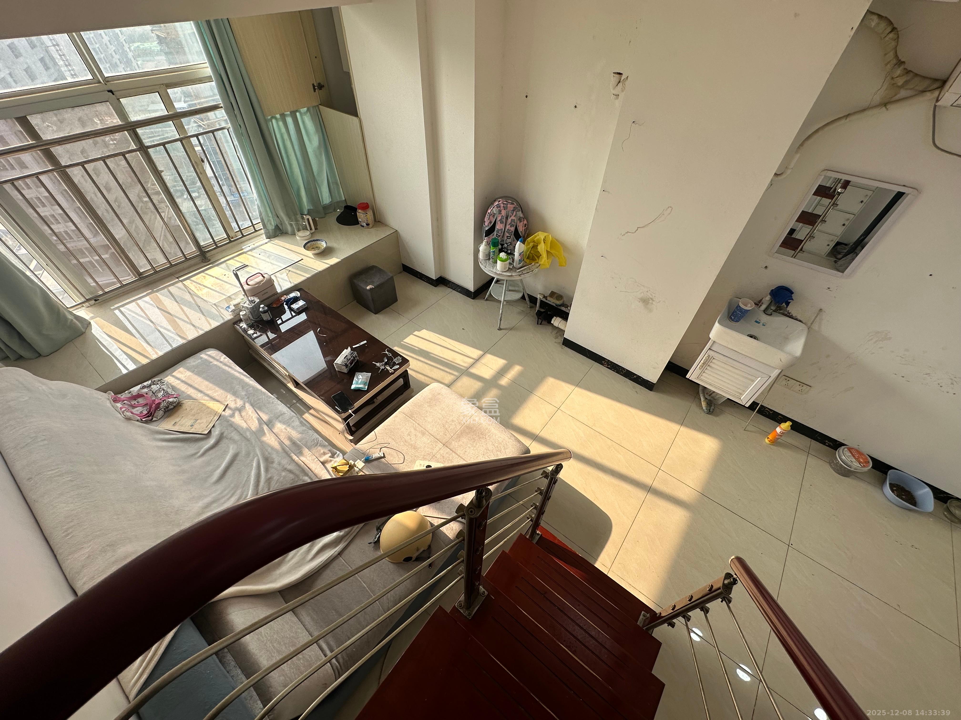 金色loft(鑫秋大厦) 2室1厅1卫 1400.0元/月 金色loft(鑫秋大厦) 2室1厅1卫 1400.0元/月室内图