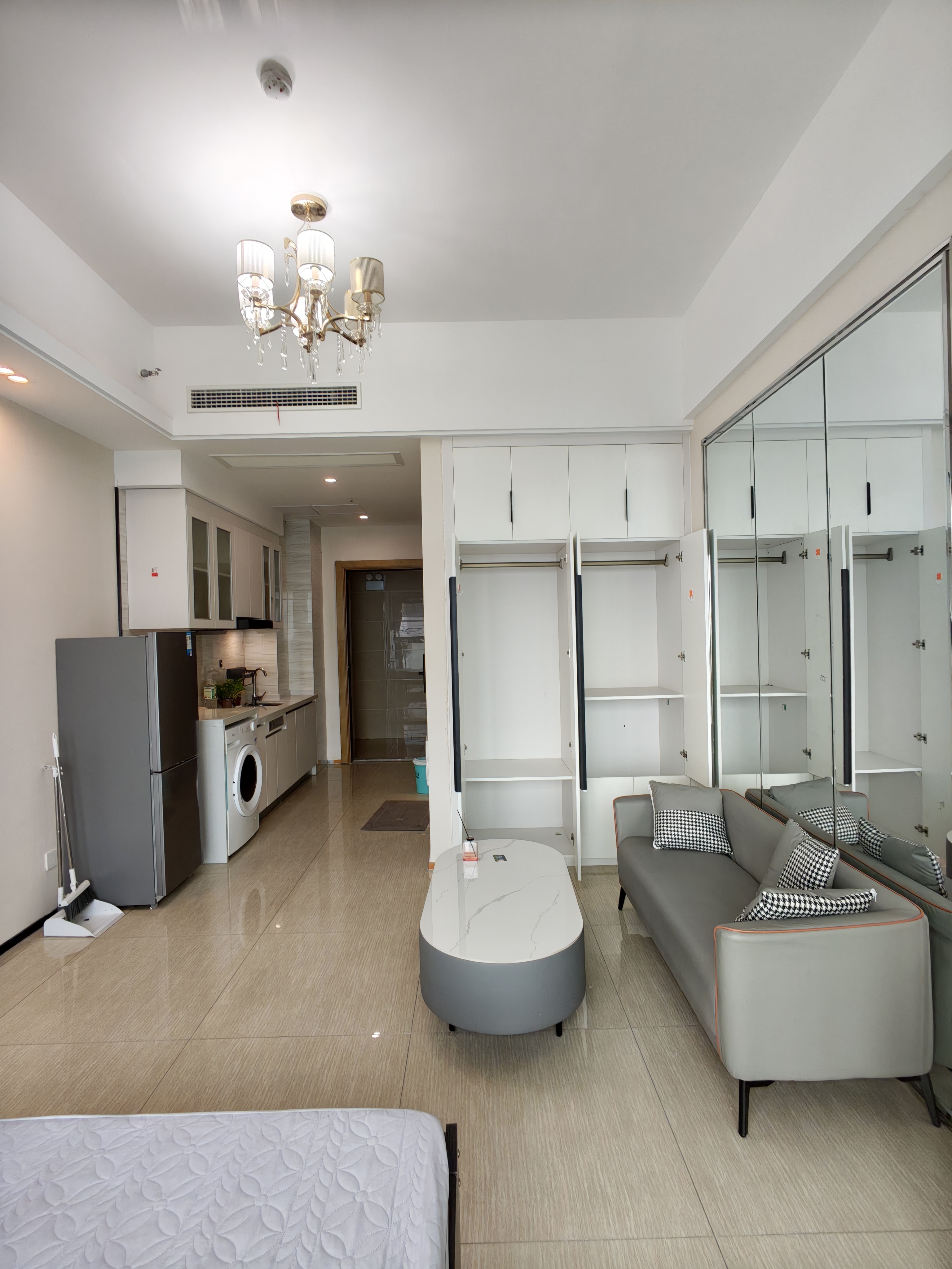 恒大珺悦府  1室0厅1卫    1700.0元/月户型图