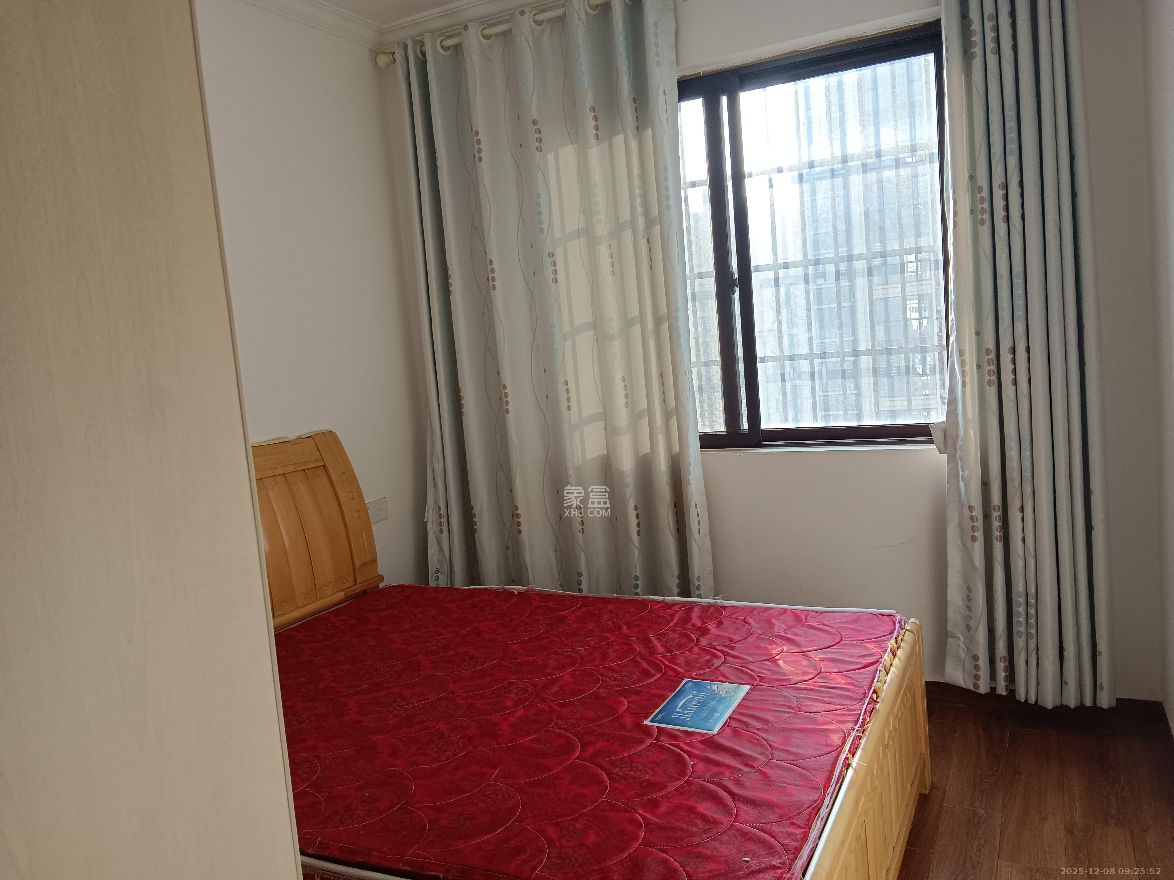 东方美地 1室2厅1卫 2300.0元/月 东方美地 1室2厅1卫 2300.0元/月室内图